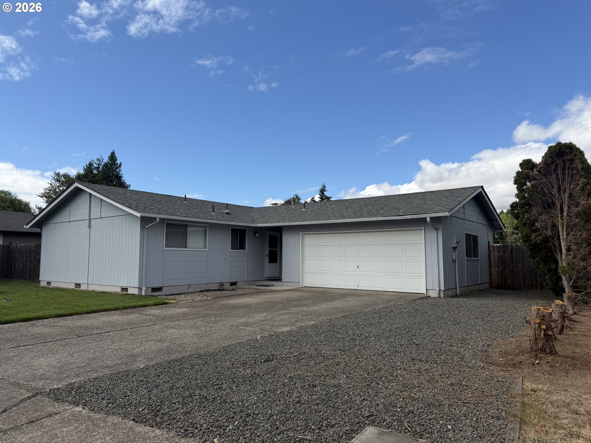 4478 Hilton Dr Property Photo 2