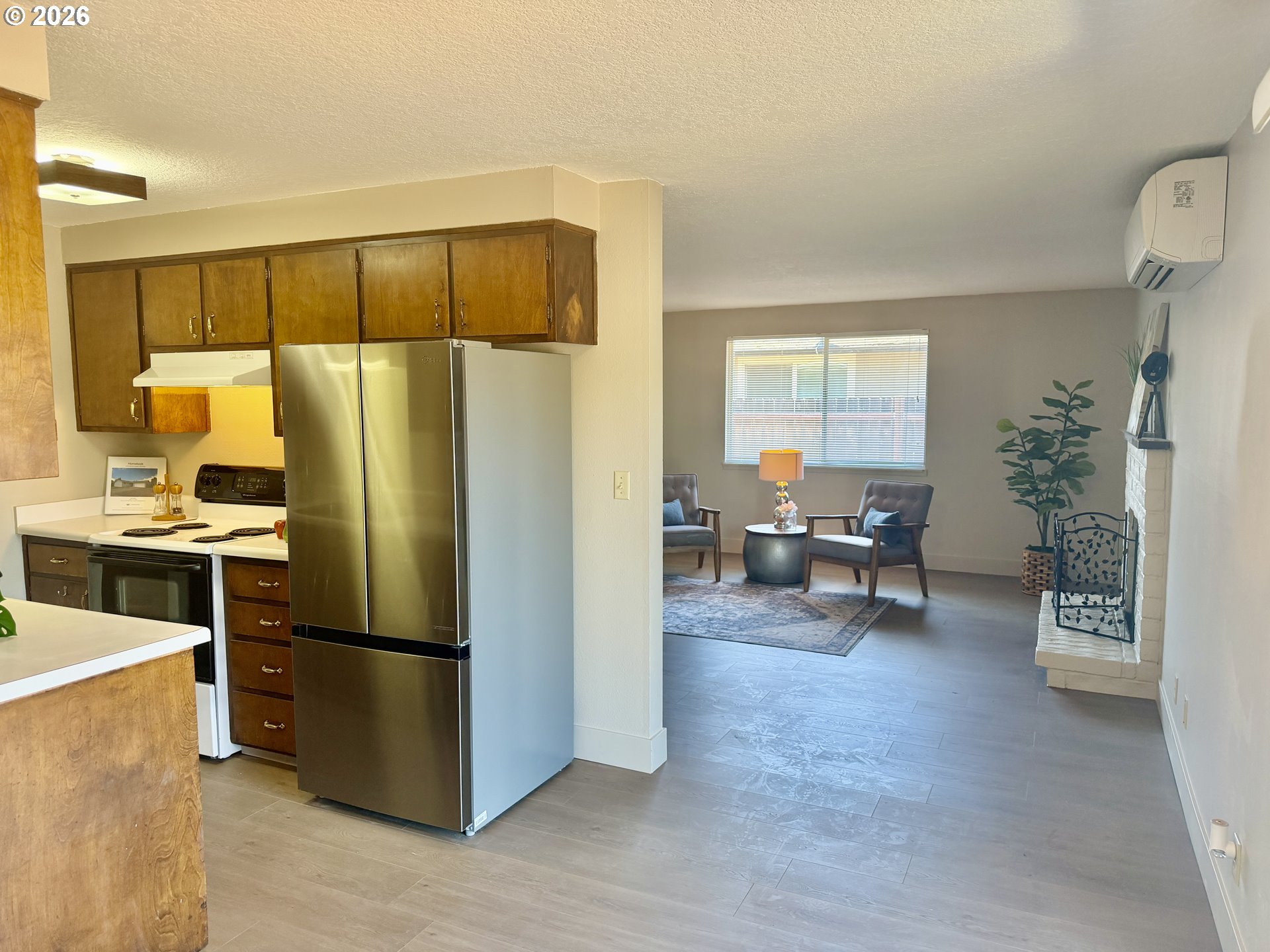 4478 Hilton Dr Property Photo 18