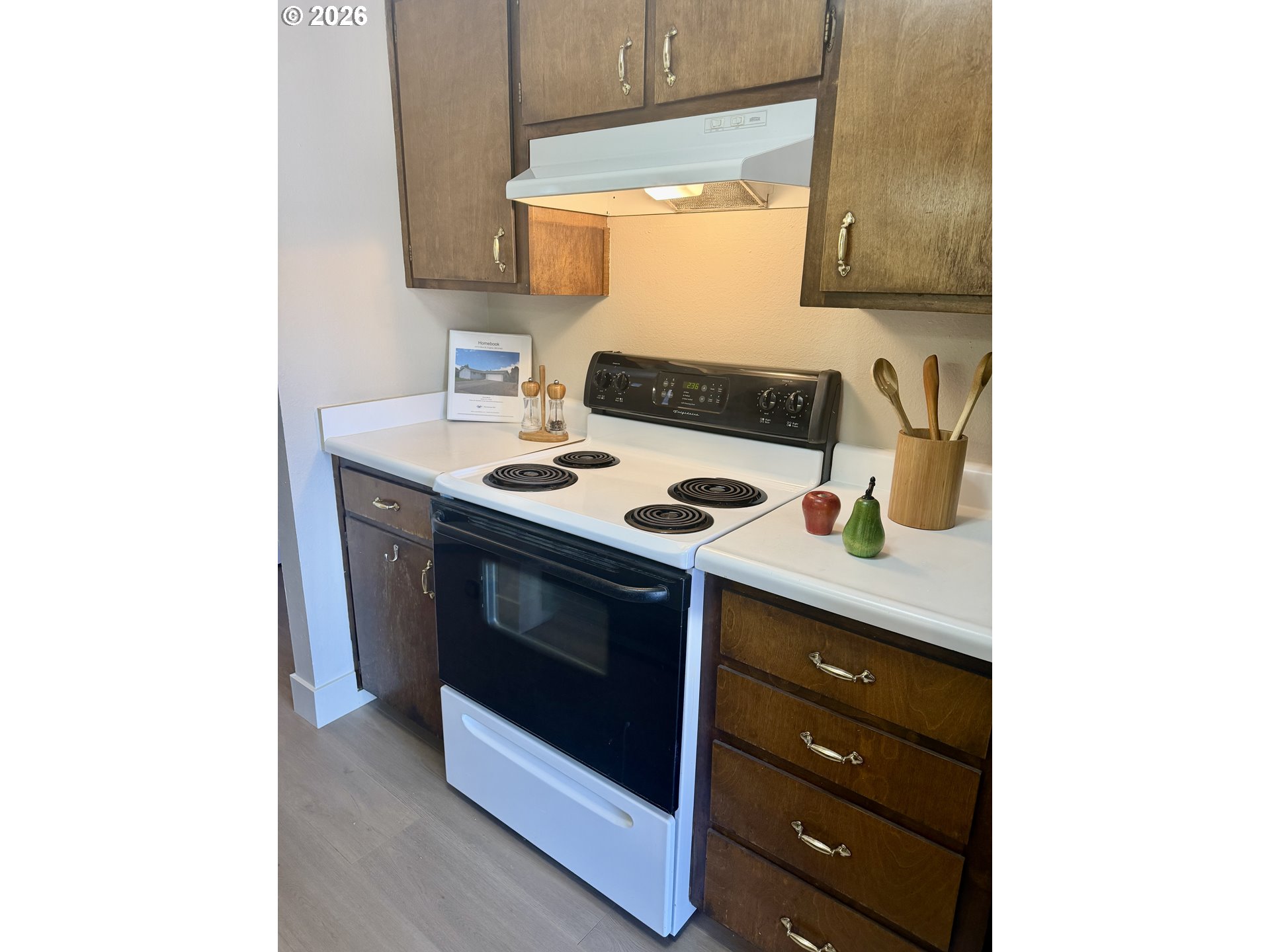 4478 Hilton Dr Property Photo 20