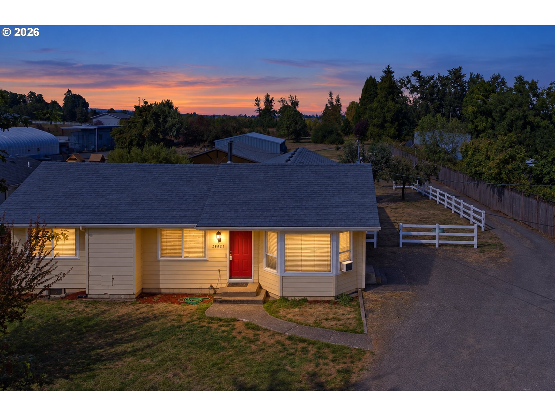 28821 Royal Ave Property Photo 1