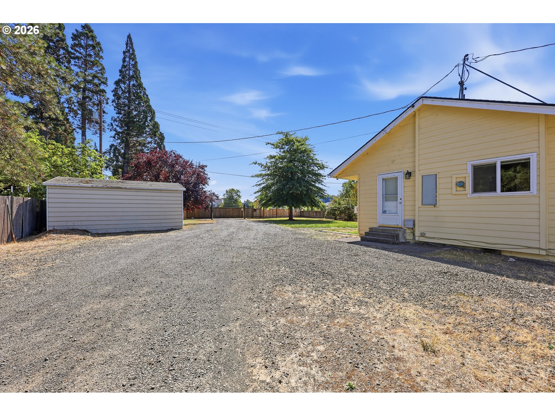 28821 Royal Ave Property Photo 6