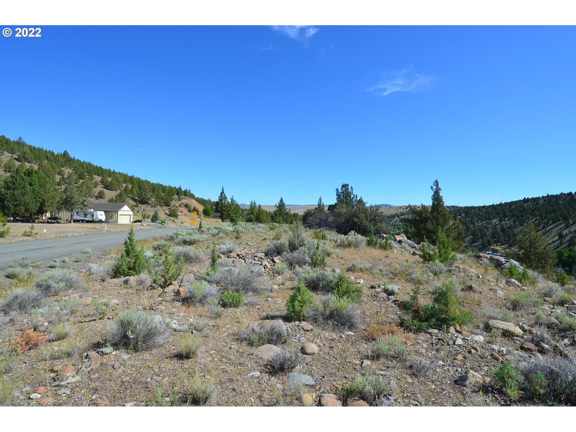216 Elkview Dr Property Photo 5