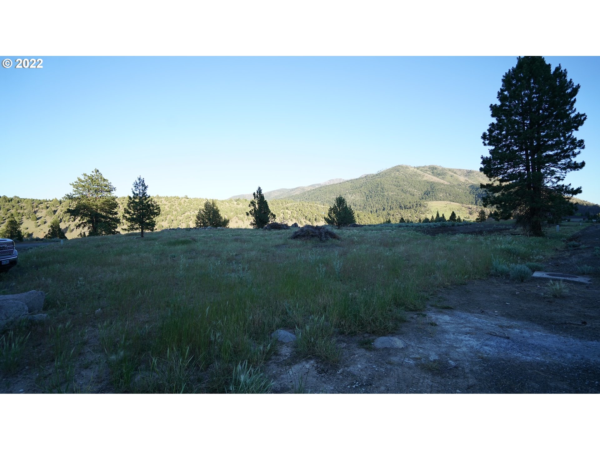 Elkview Dr Property Photo 10