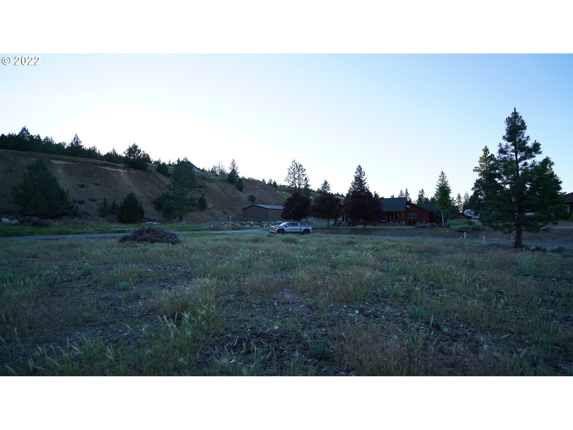 Elkview Dr Property Photo 12