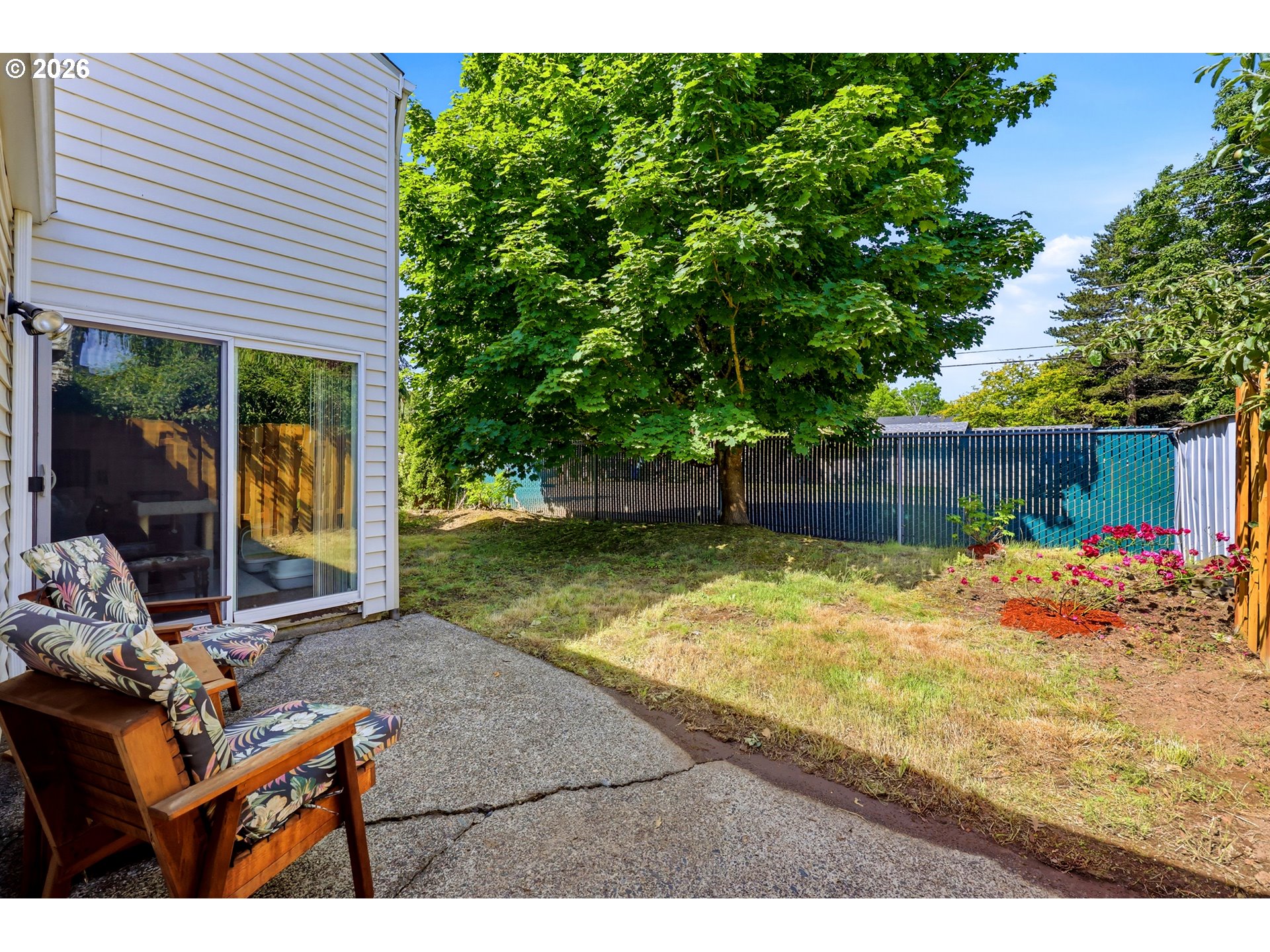 724 Se Rene Ave Property Photo 28