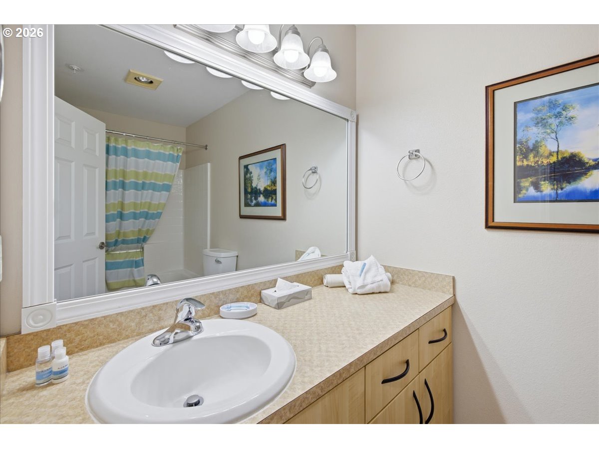 890 Se Bay Blvd 317 Property Photo 21