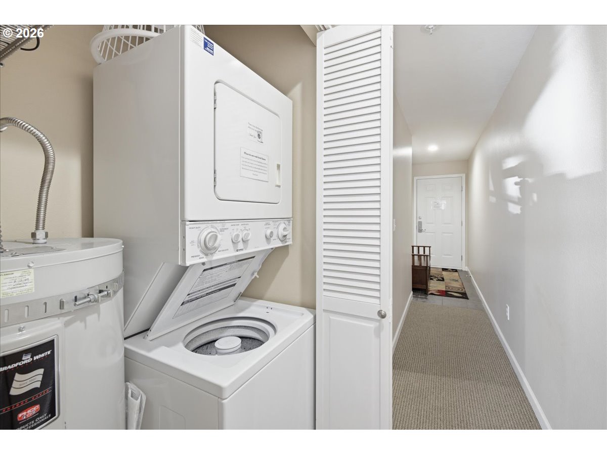 890 Se Bay Blvd 317 Property Photo 24