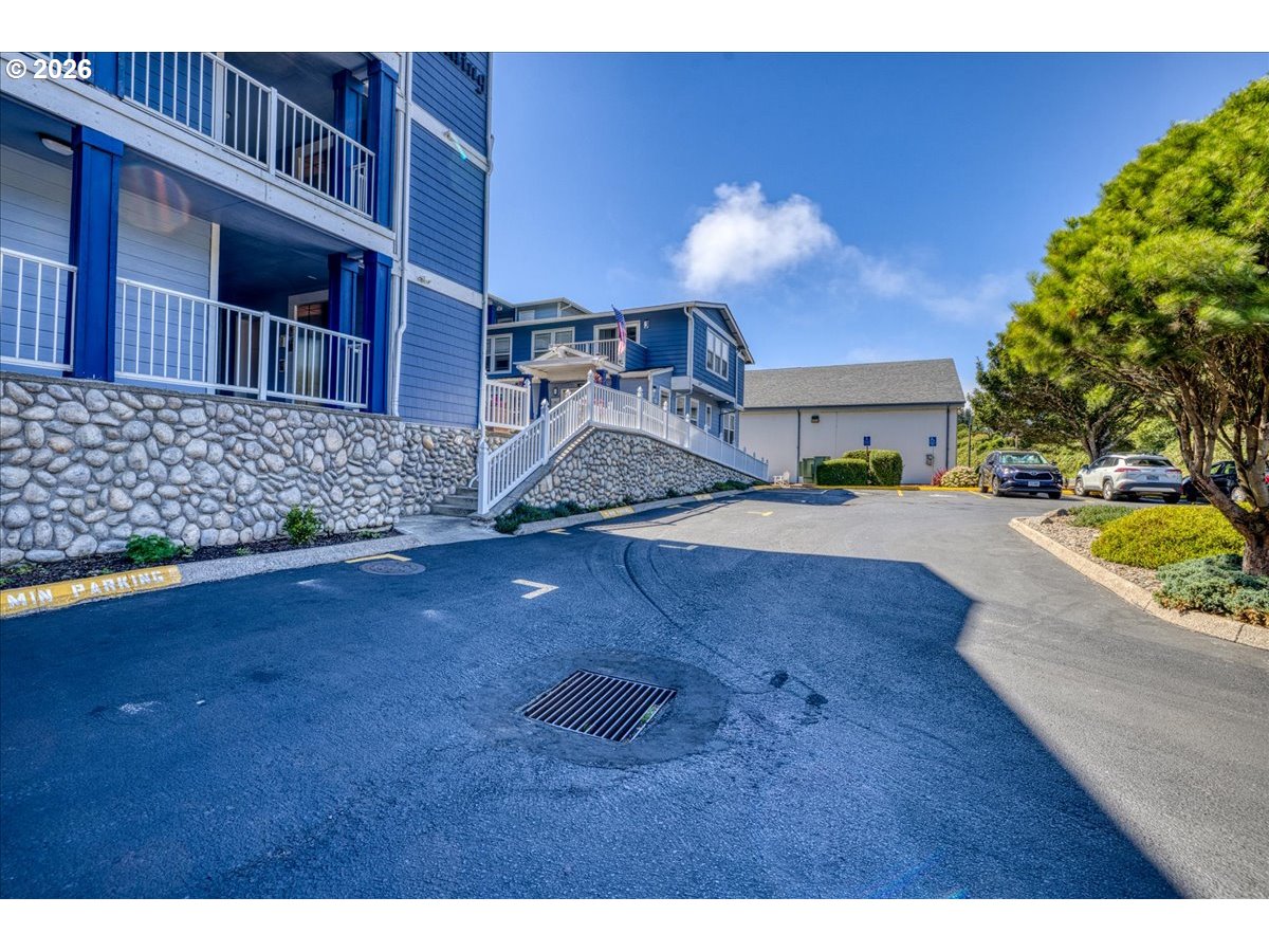 890 Se Bay Blvd 317 Property Photo 31