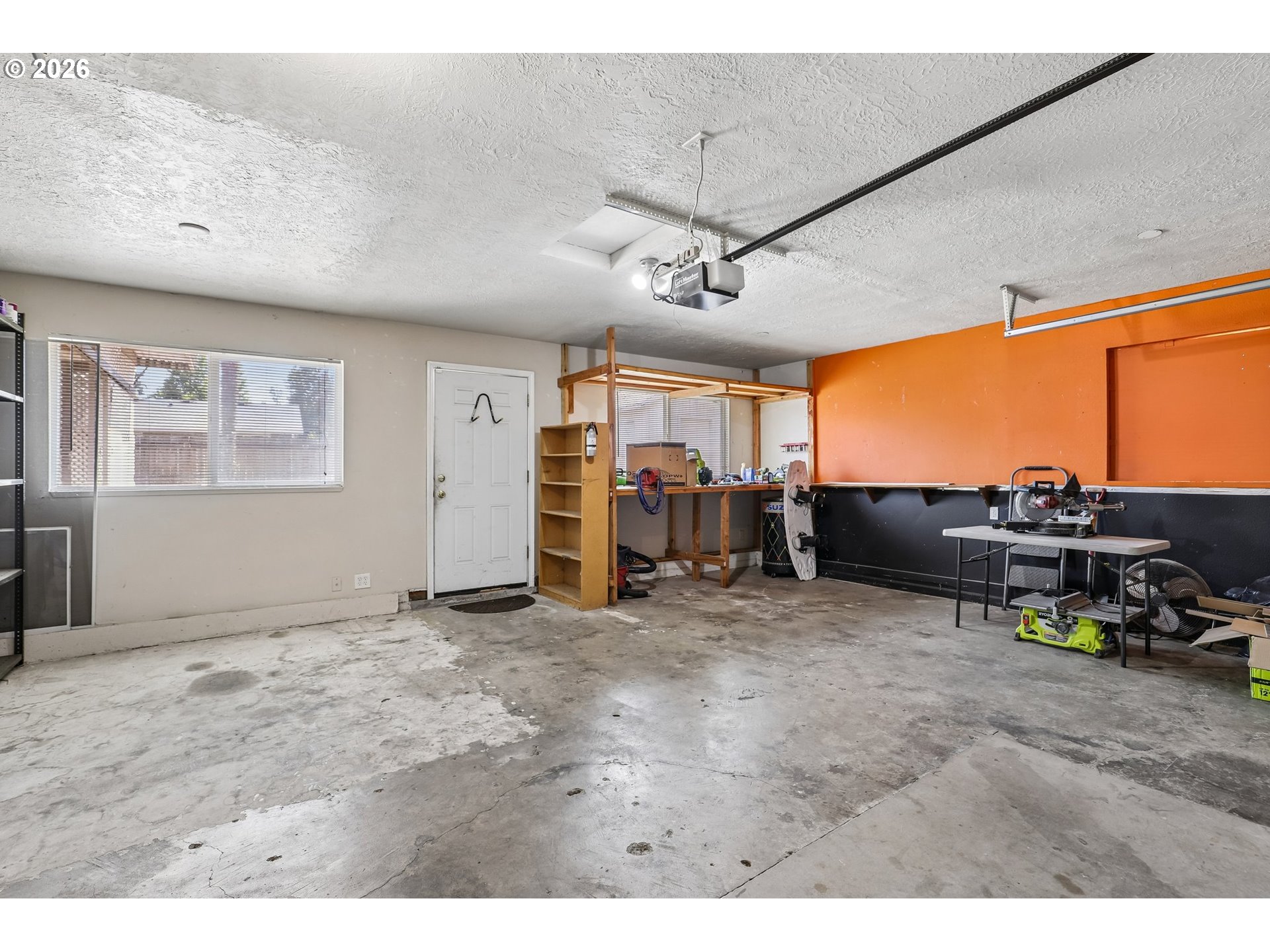 546 Se Paropa Pl Property Photo 25