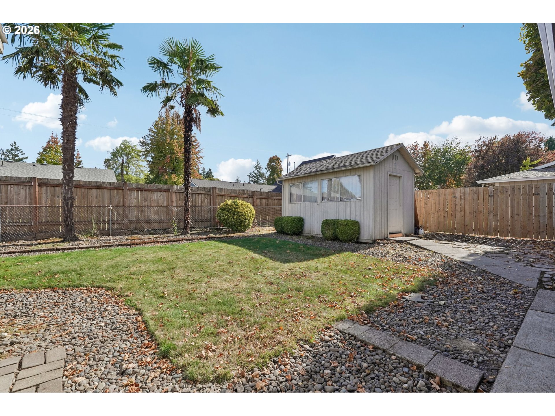 546 Se Paropa Pl Property Photo 34