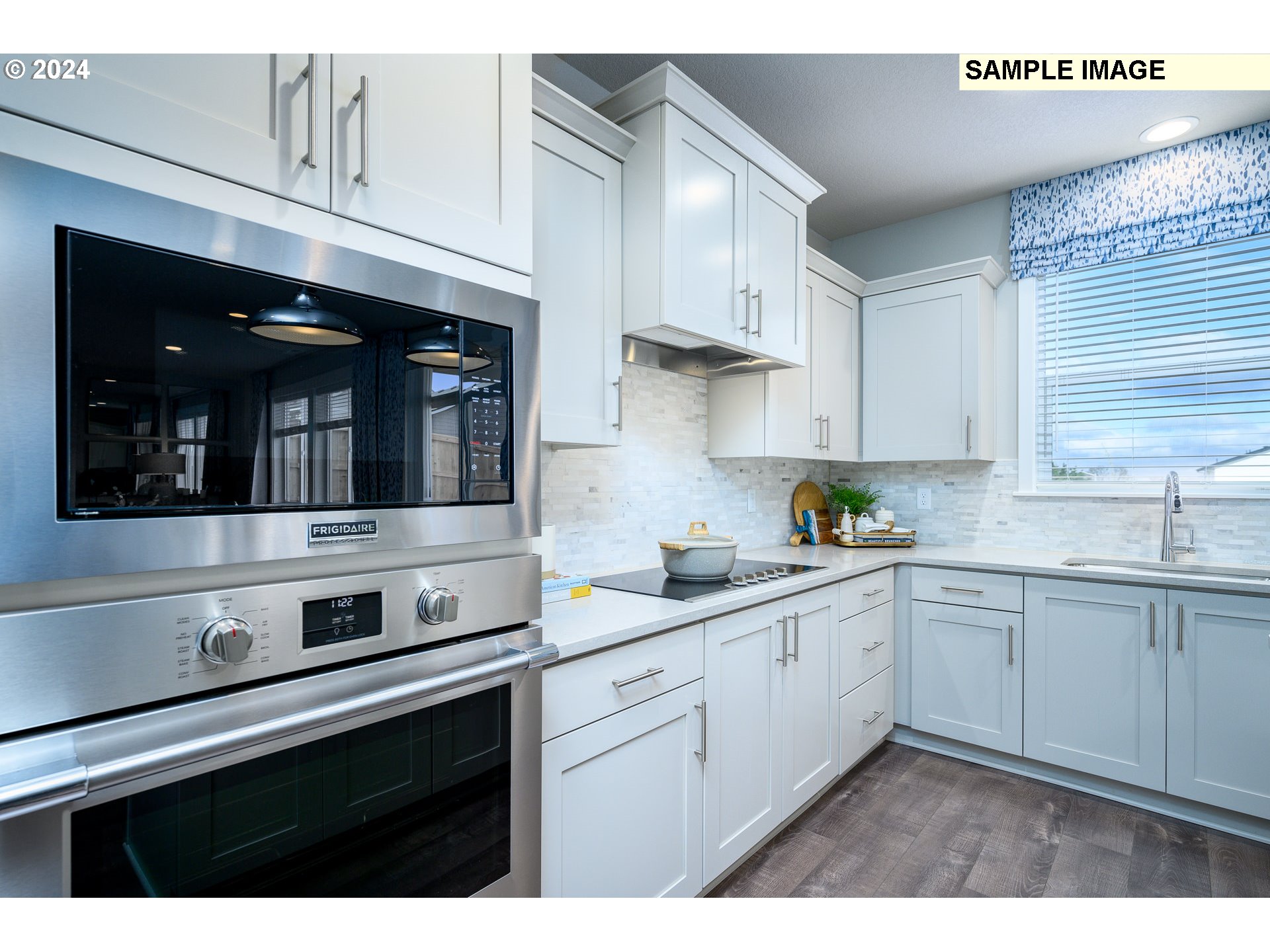 206 N 89th Loop Property Photo 10