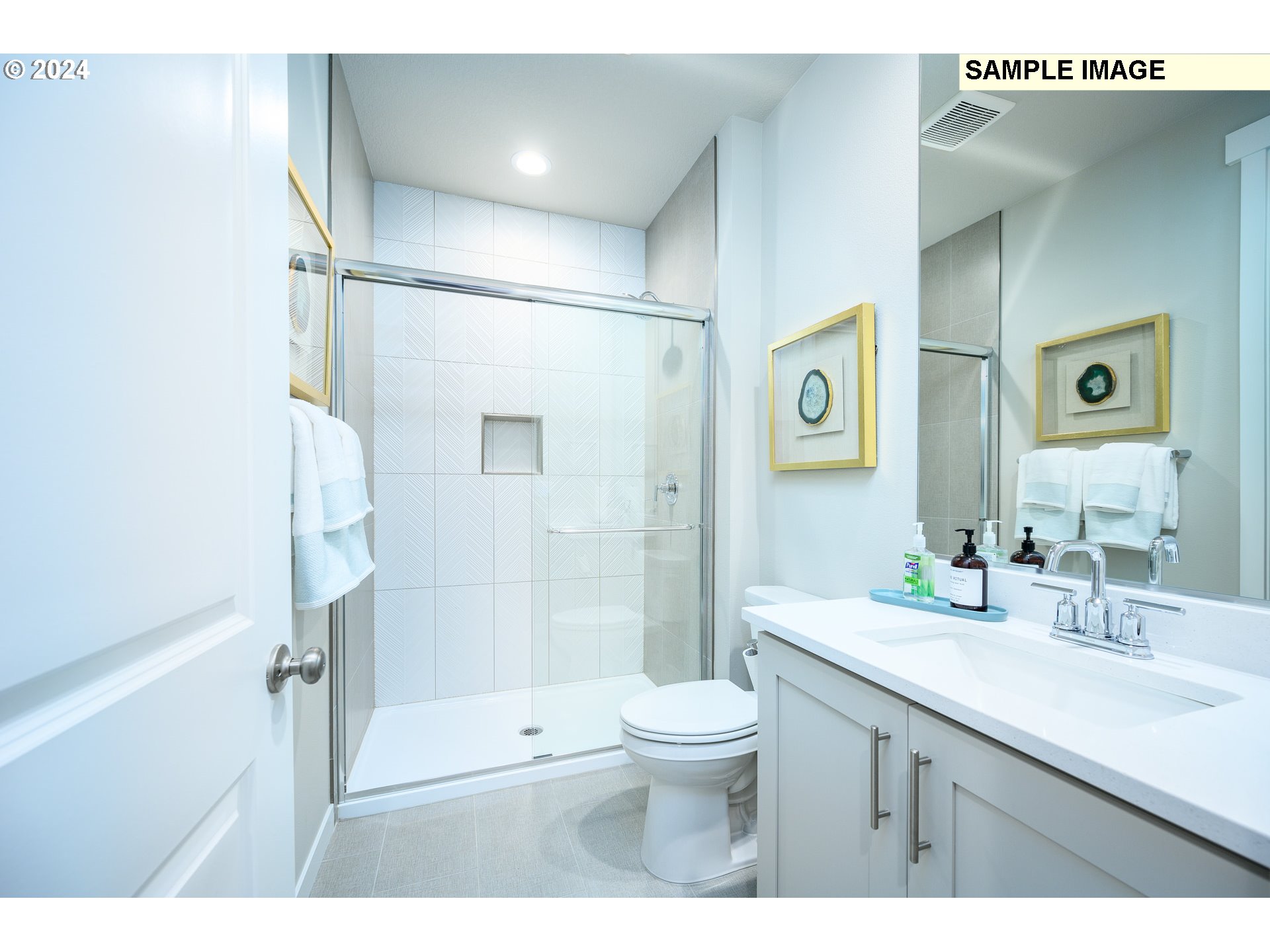 206 N 89th Loop Property Photo 13