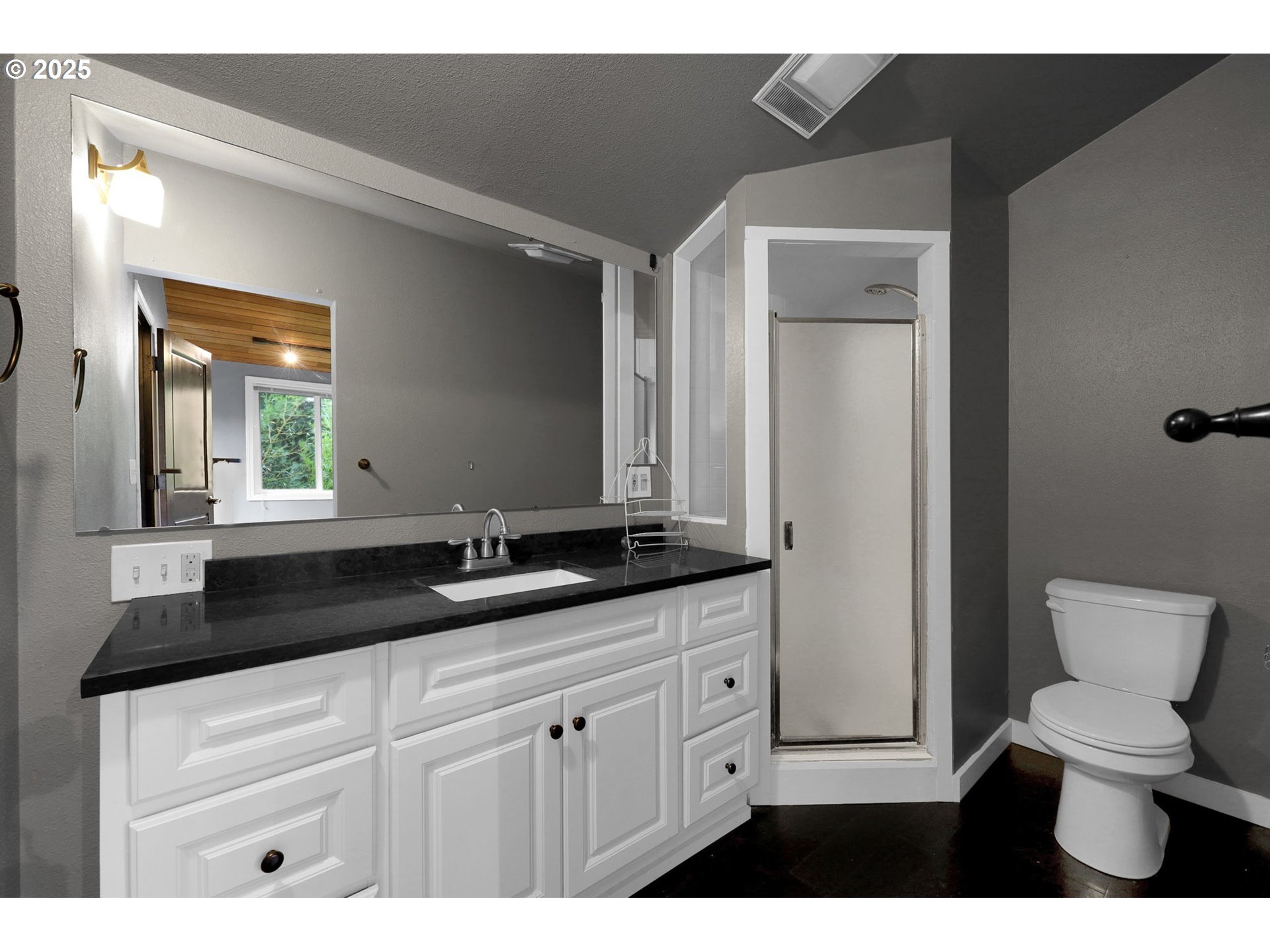 1332 Jeppesen Ave Property Photo 28
