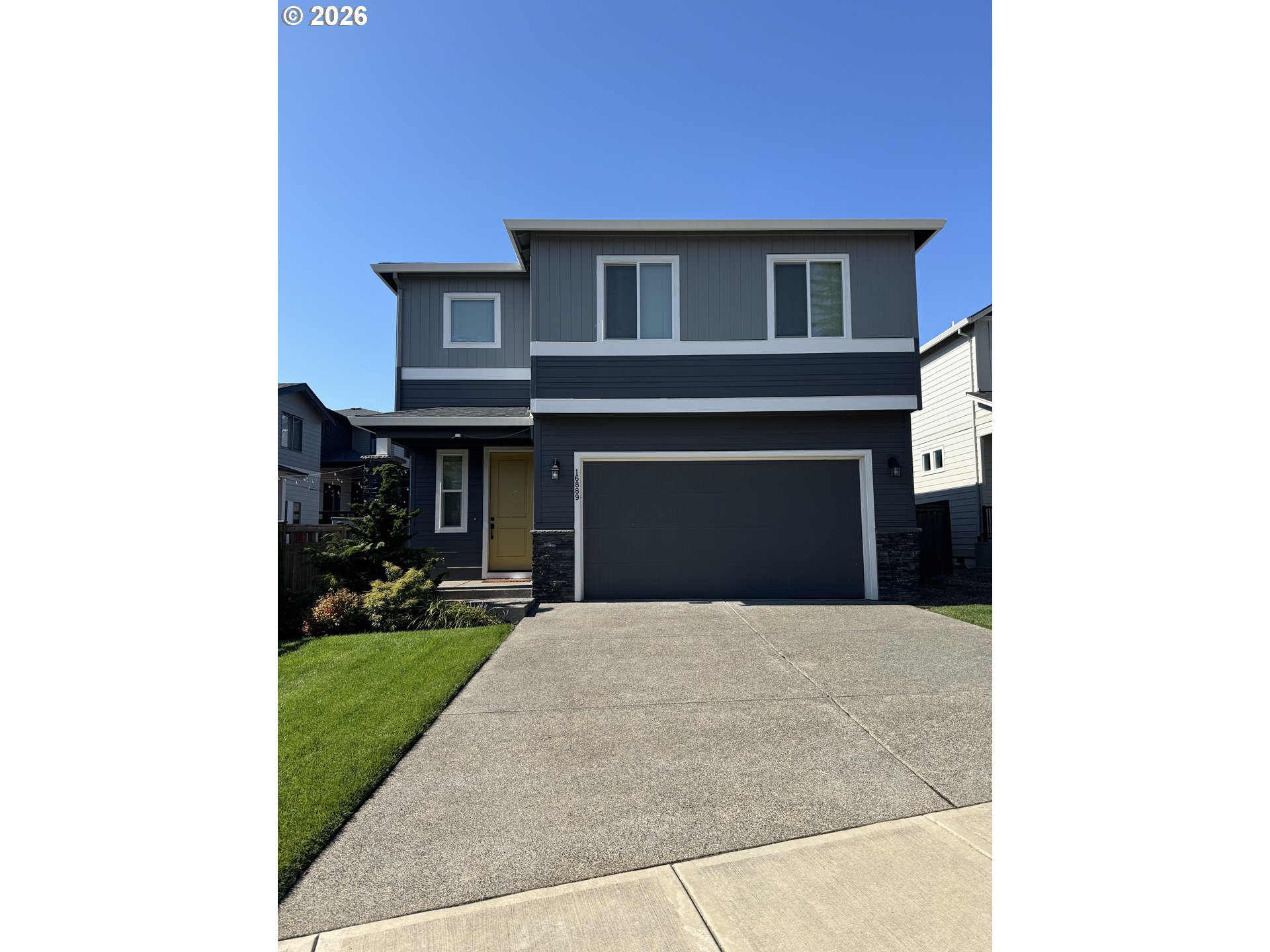 16889 Se Mist Layer Loop Property Photo 2