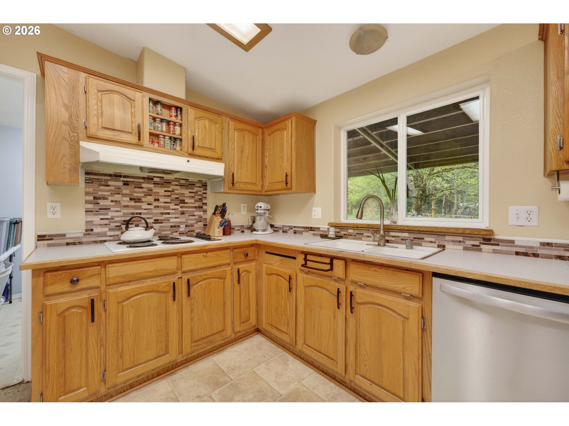 2922 Skye Rd Property Photo 16