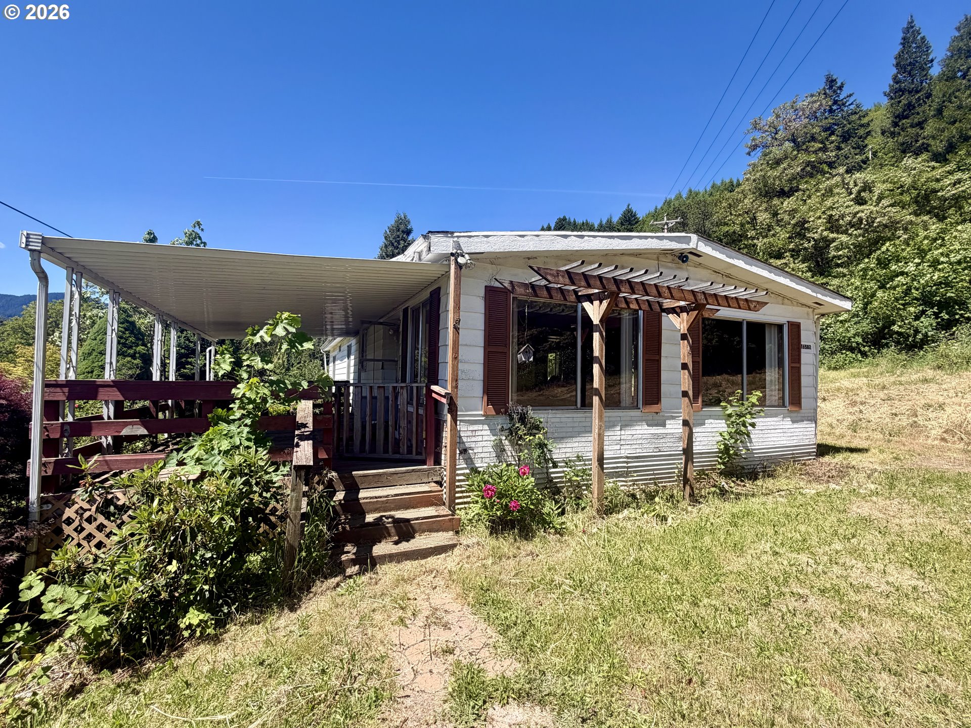 76582 DAVIS RD Property Photo 1