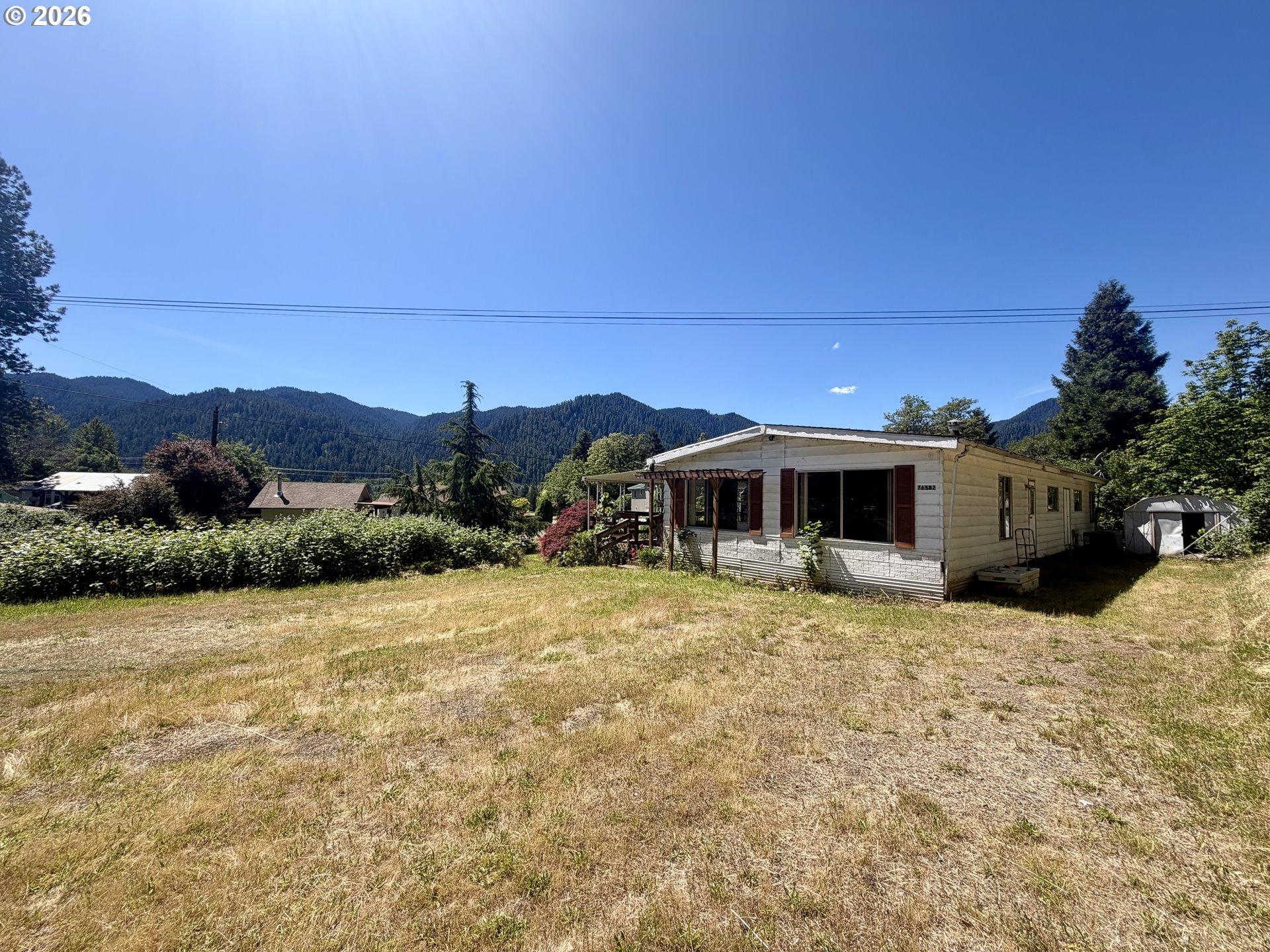 76582 Davis Rd Property Photo 2