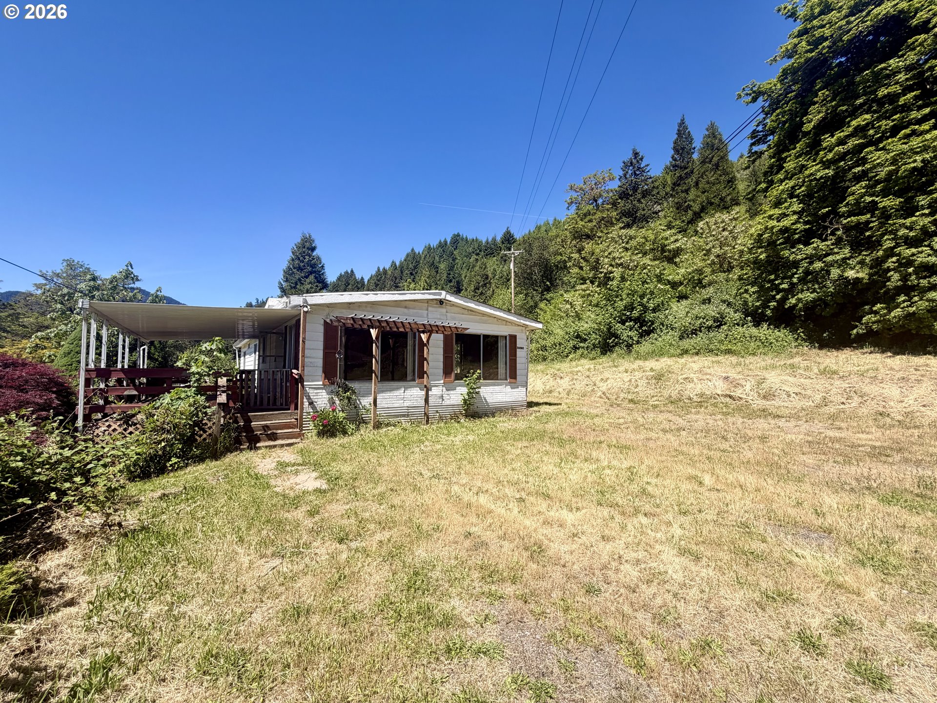 76582 Davis Rd Property Photo 3