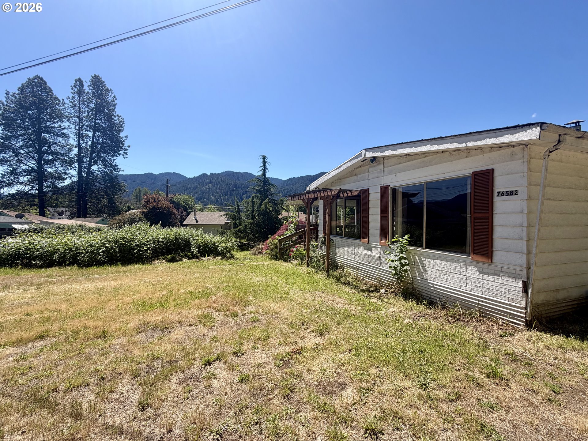 76582 Davis Rd Property Photo 4