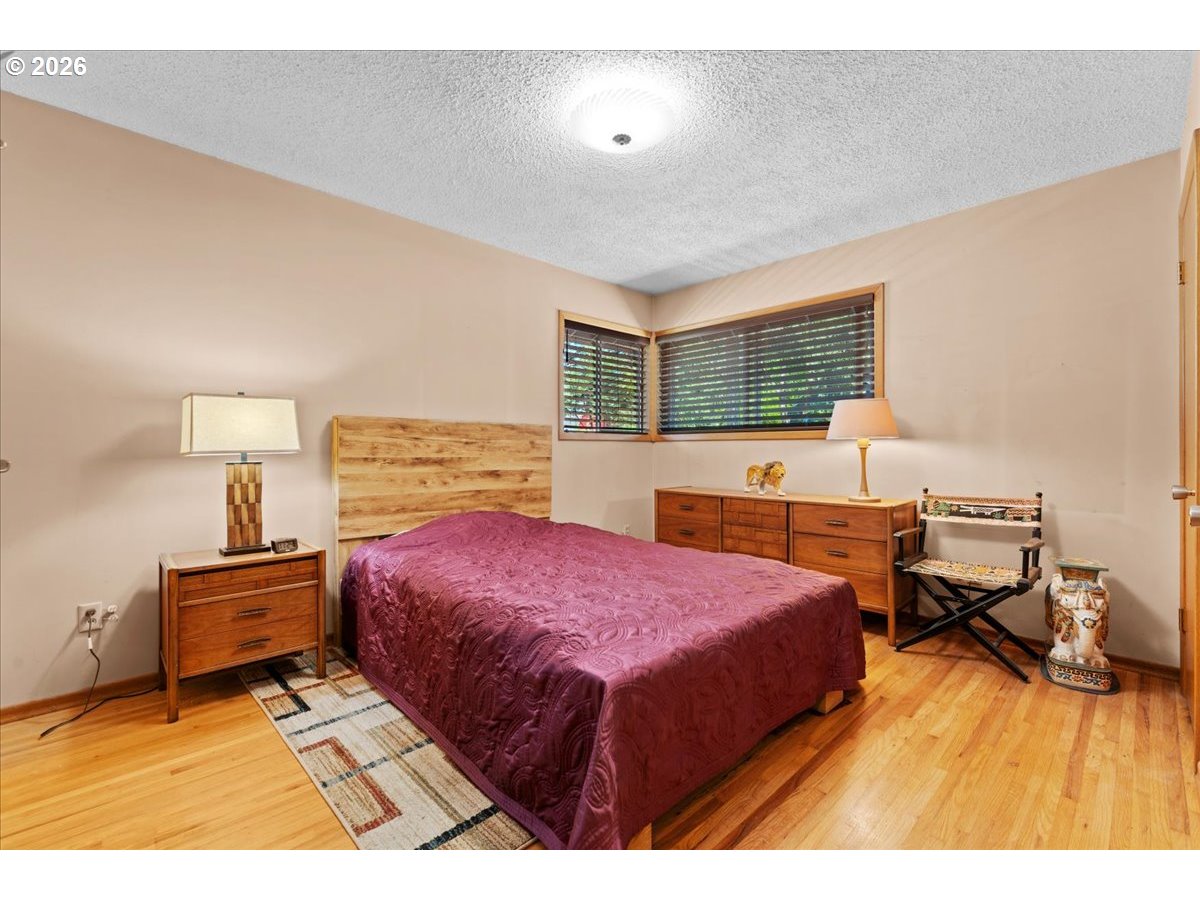 10910 Se Pardee St Property Photo 23