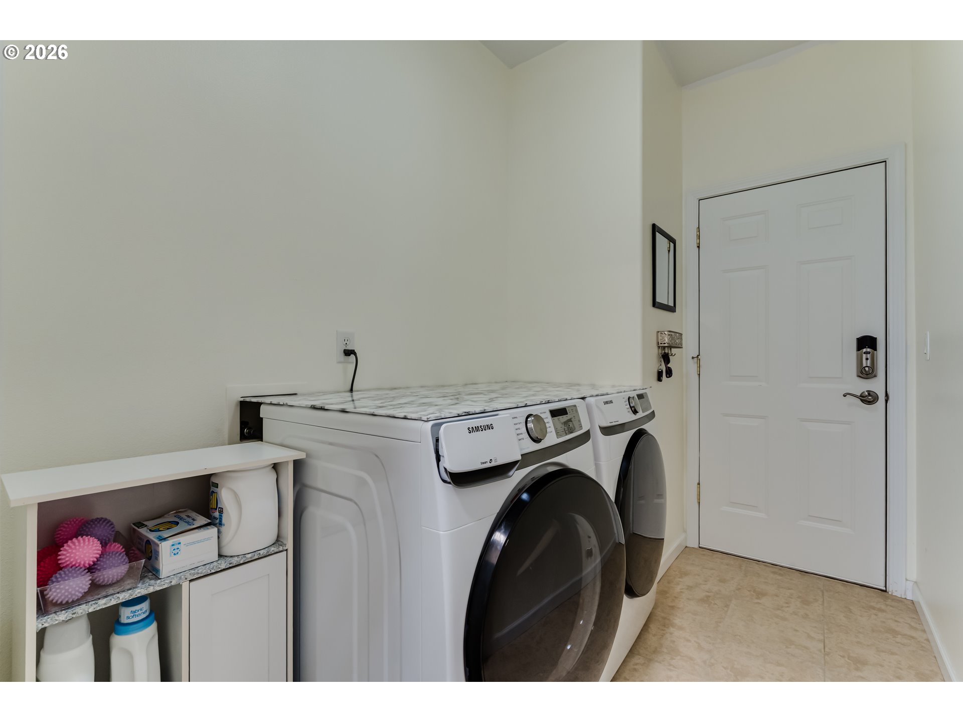5398 Donohoe Ave Property Photo 19
