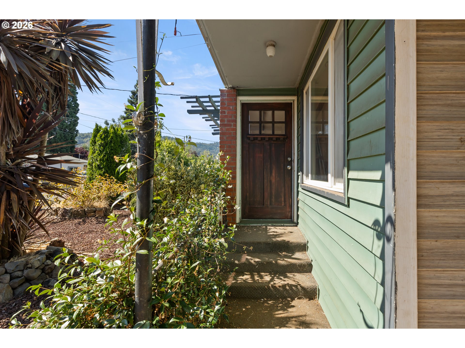 324 W Berdine St Property Photo 6