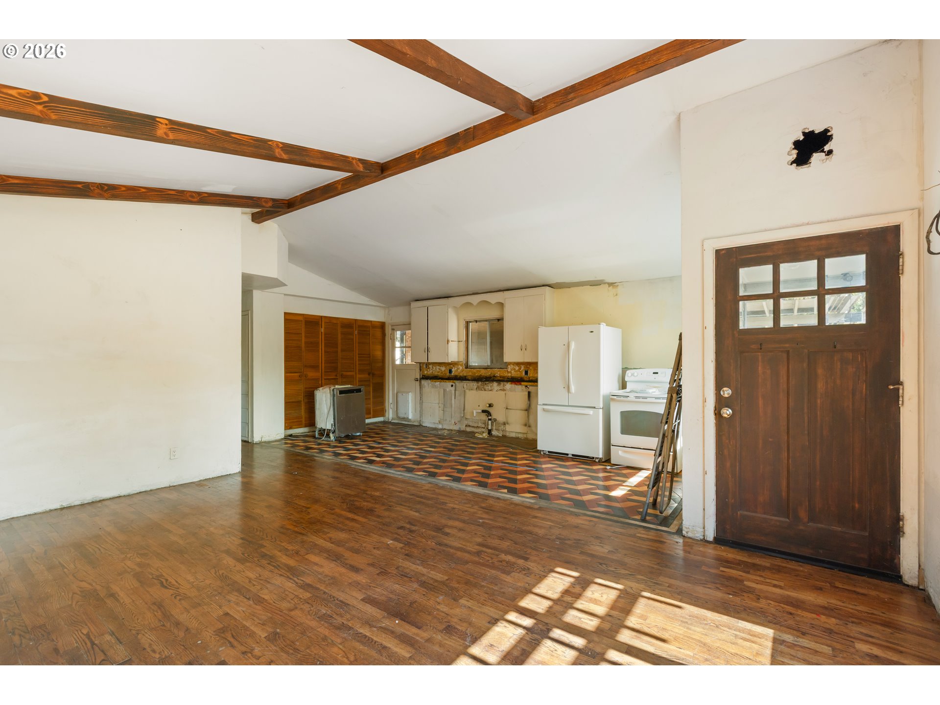 324 W Berdine St Property Photo 12