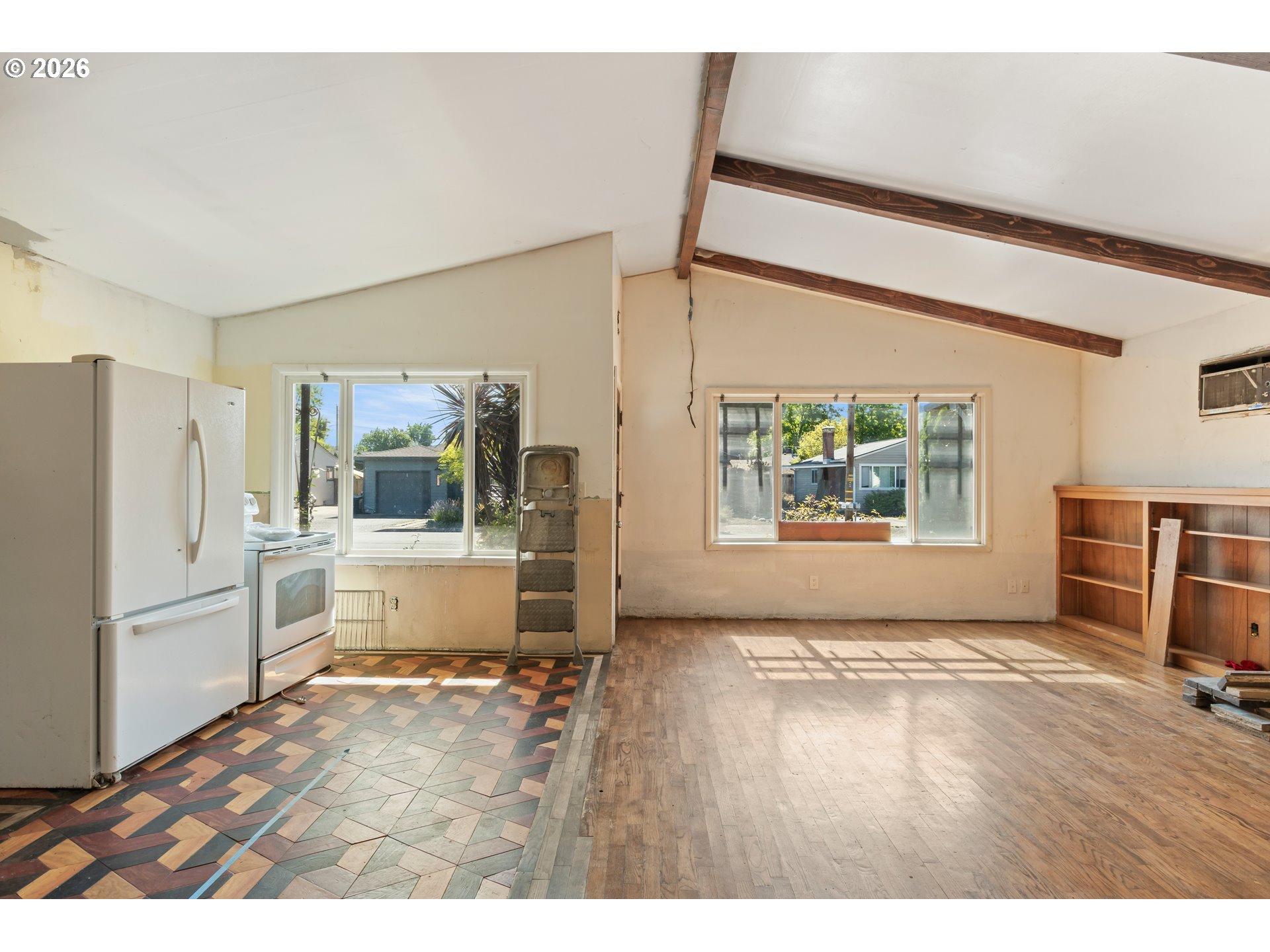 324 W Berdine St Property Photo 15