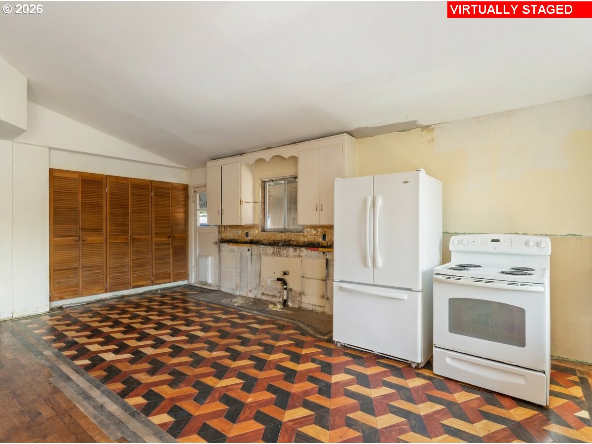 324 W Berdine St Property Photo 18