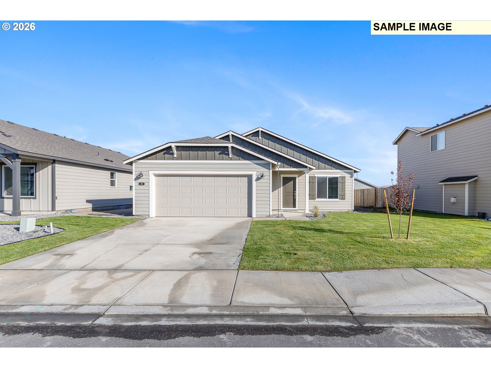 912 E Maple Brook AVE Property Photo 1