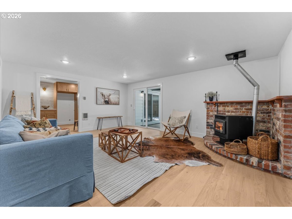 17055 Se Webster Rd Property Photo 25