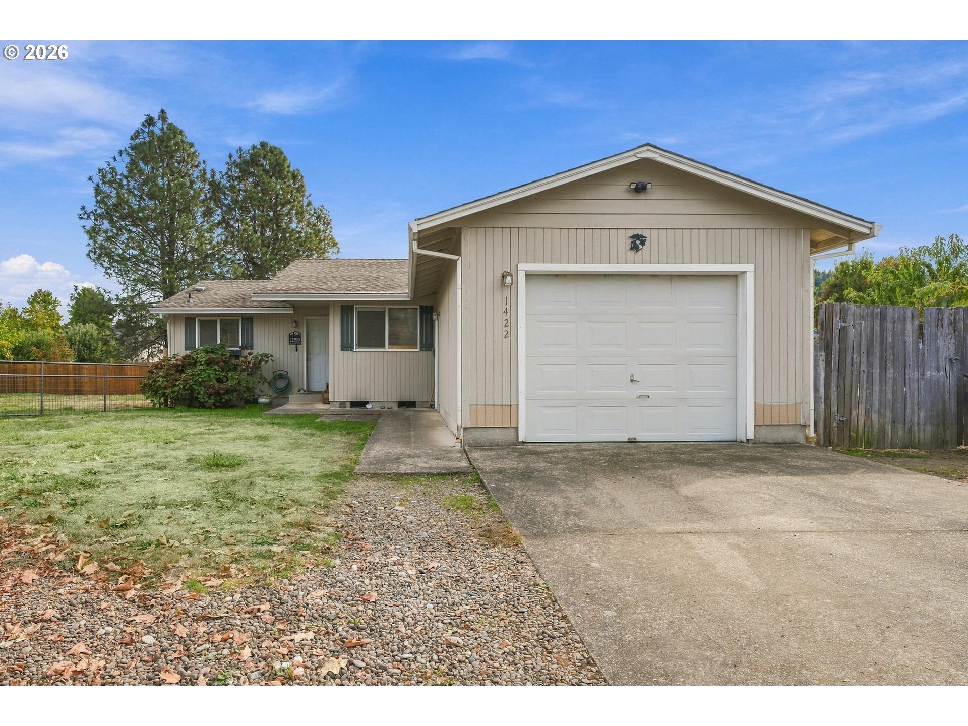 1422 Don Mar Ct Property Photo 1
