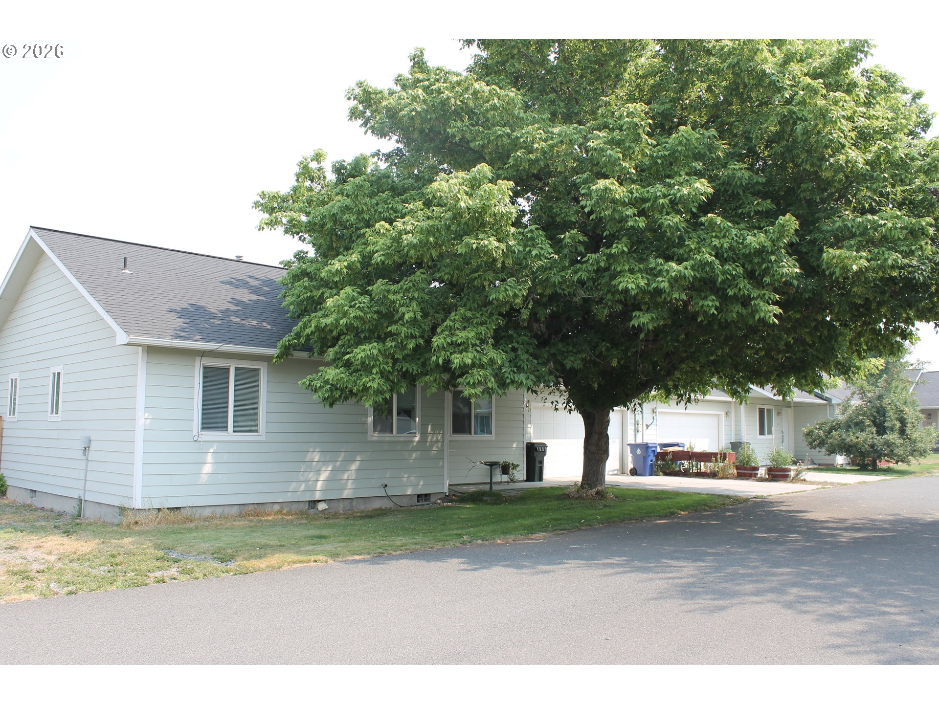 3130 ELM ST Property Photo 1