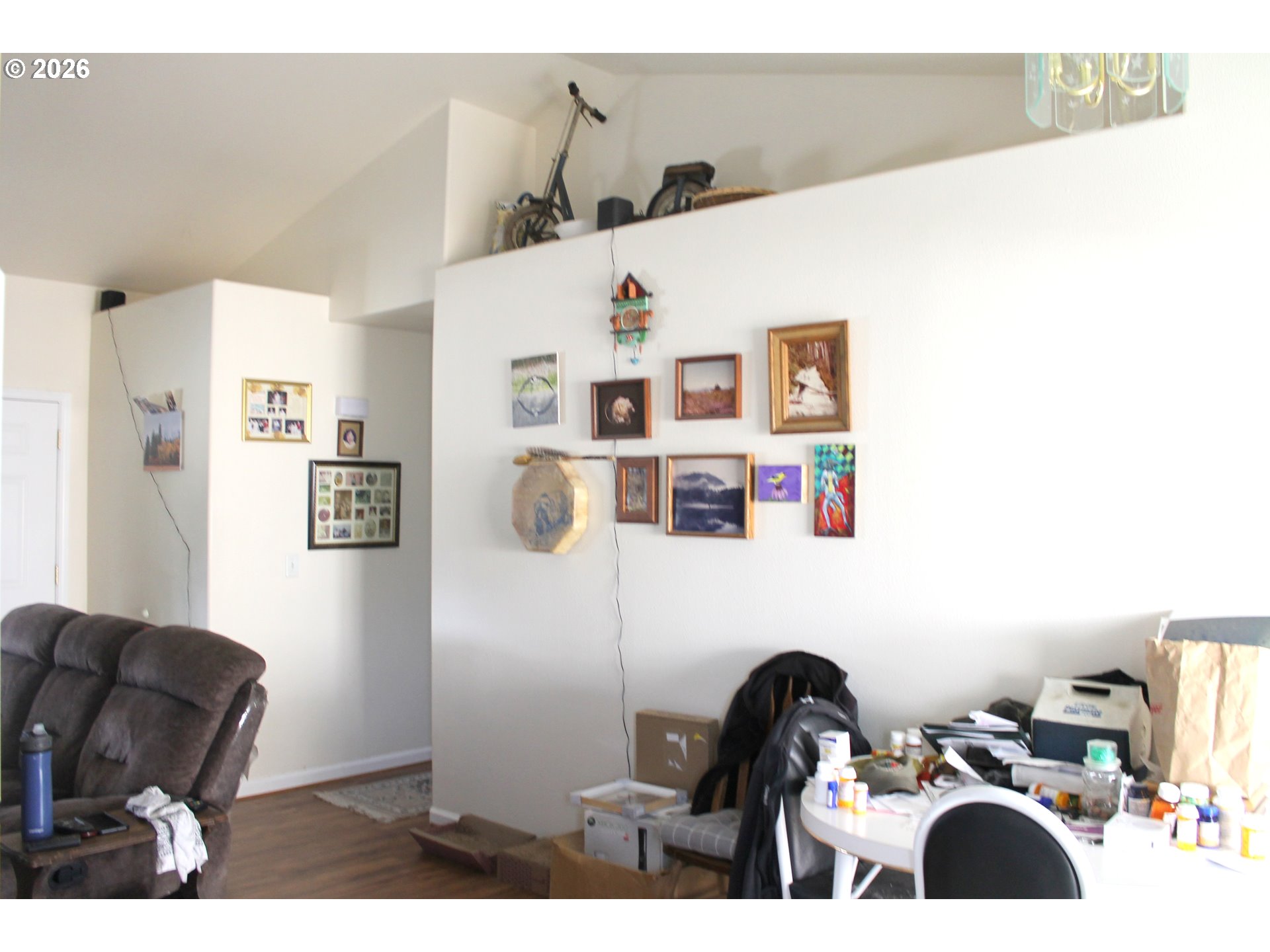 3130 Elm St Property Photo 3