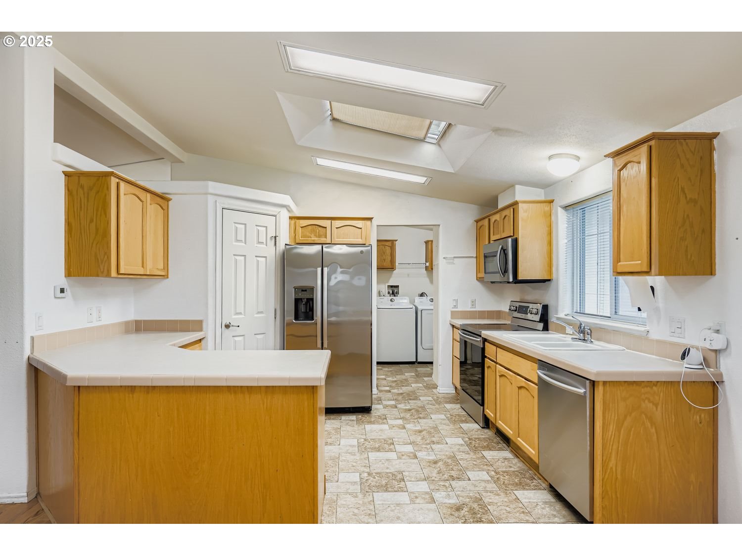 2111 Pippin St Property Photo 11