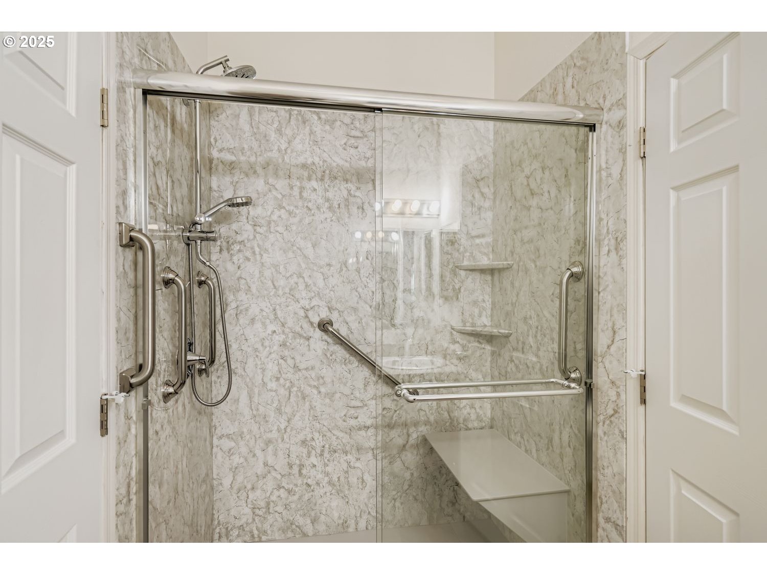 2111 Pippin St Property Photo 20