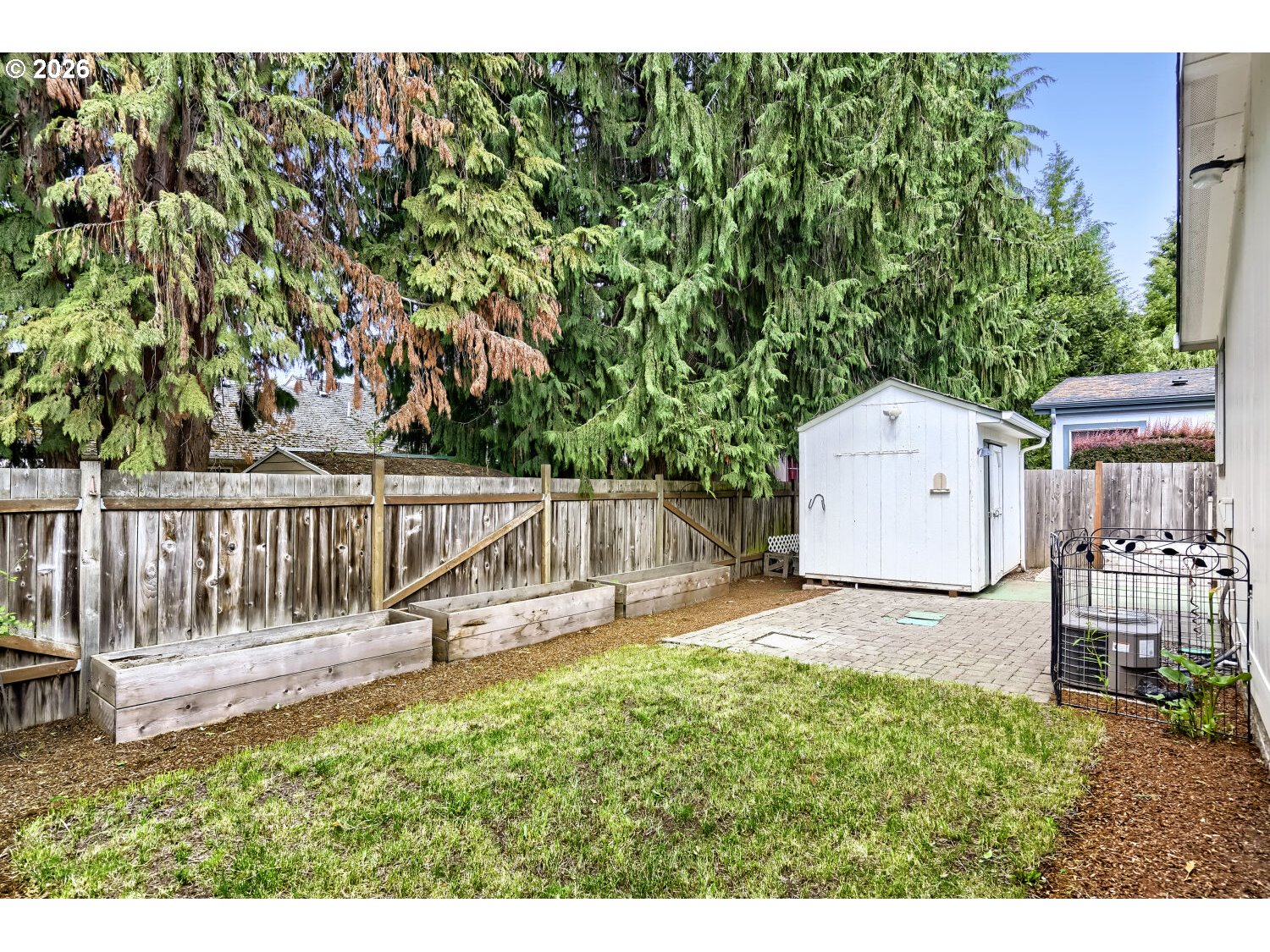 2111 Pippin St Property Photo 25