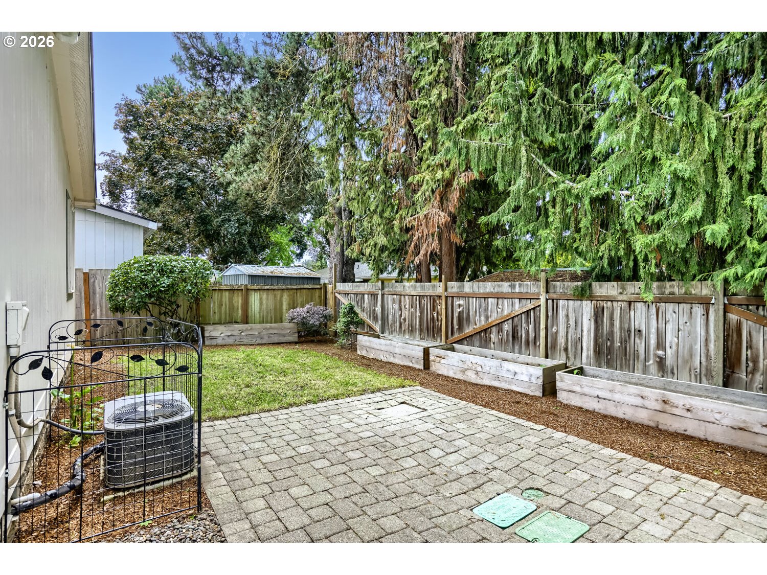 2111 Pippin St Property Photo 28