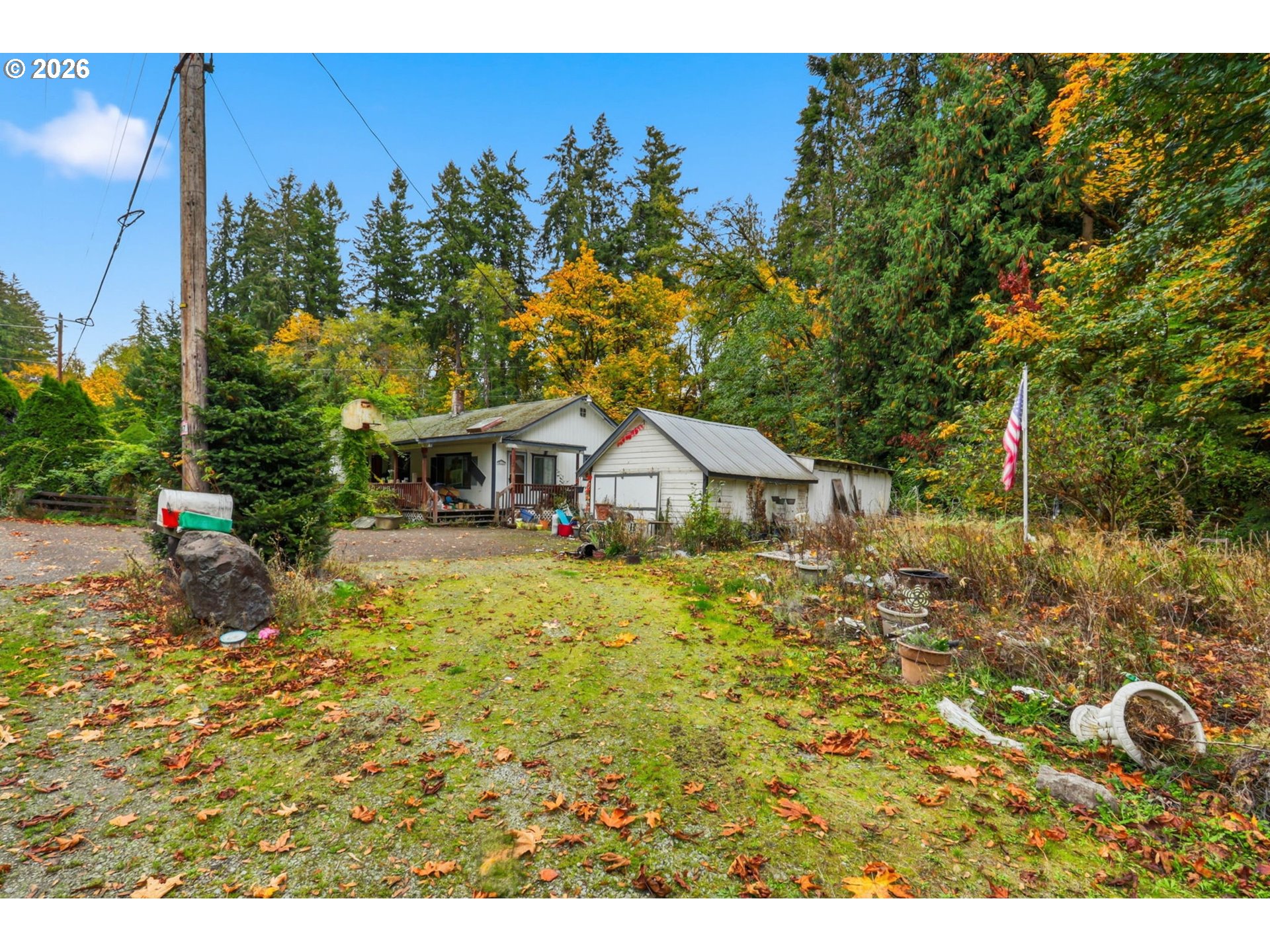 2147 Pioneer St Property Photo 4