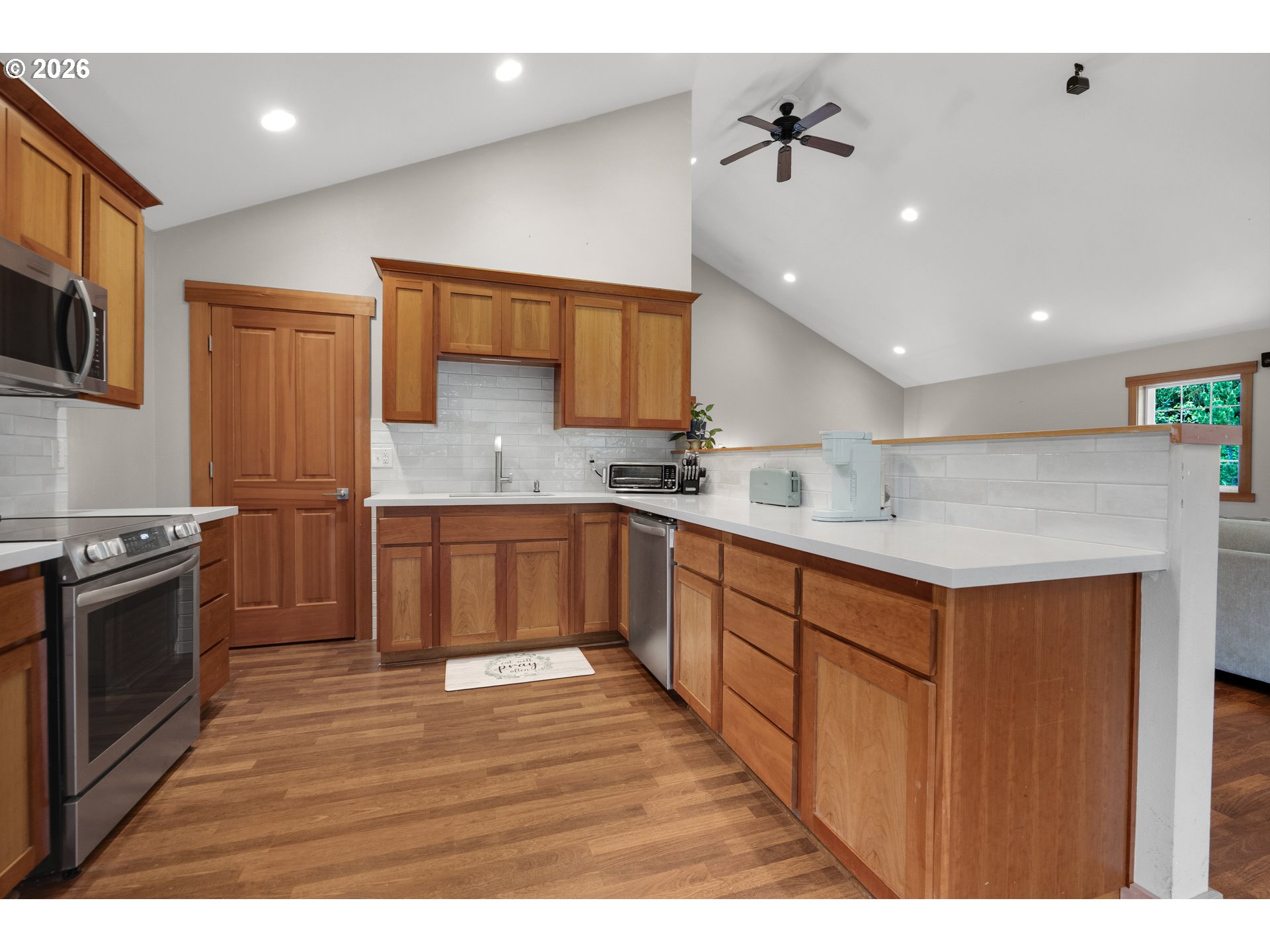 1471 Sw Pine Dr Property Photo 45