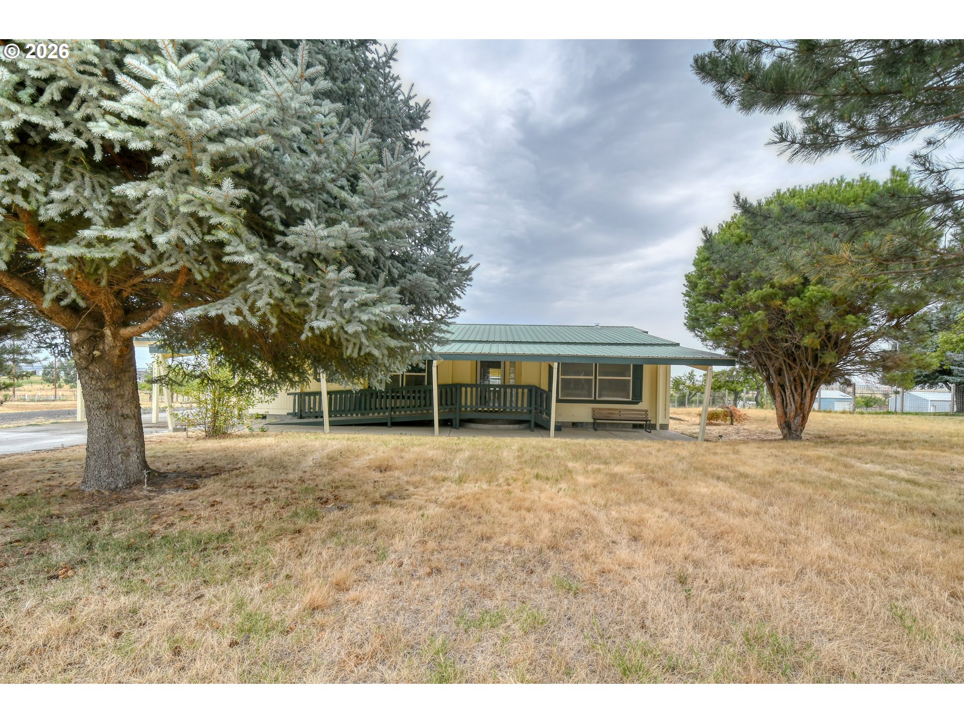 75055 W Oregon Ln Property Photo 1