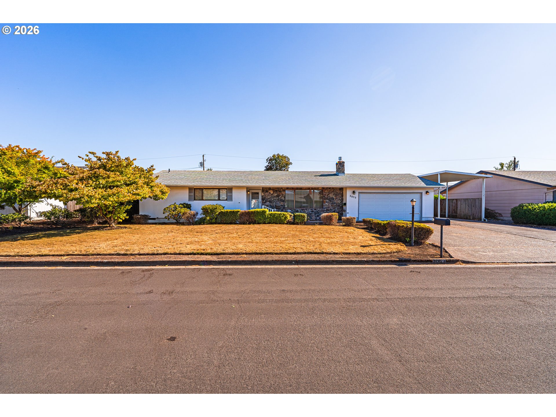 2053 FIRTH AVE Property Photo 1