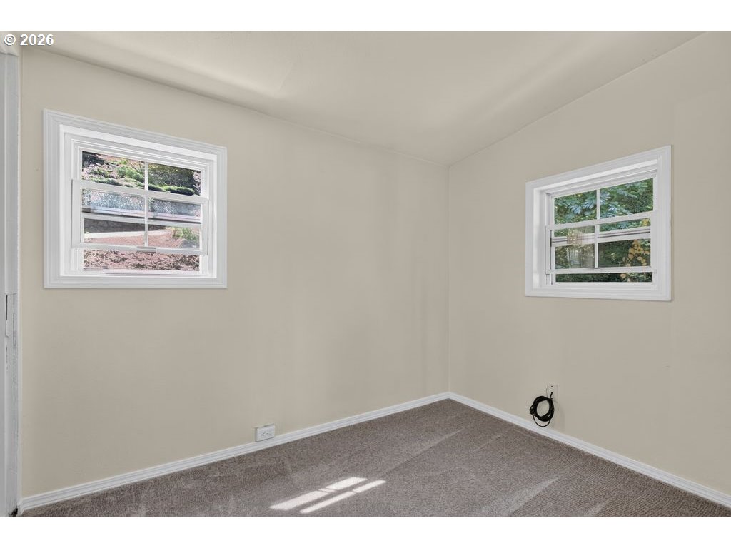3011 Ne Rasmussen Rd Property Photo 28