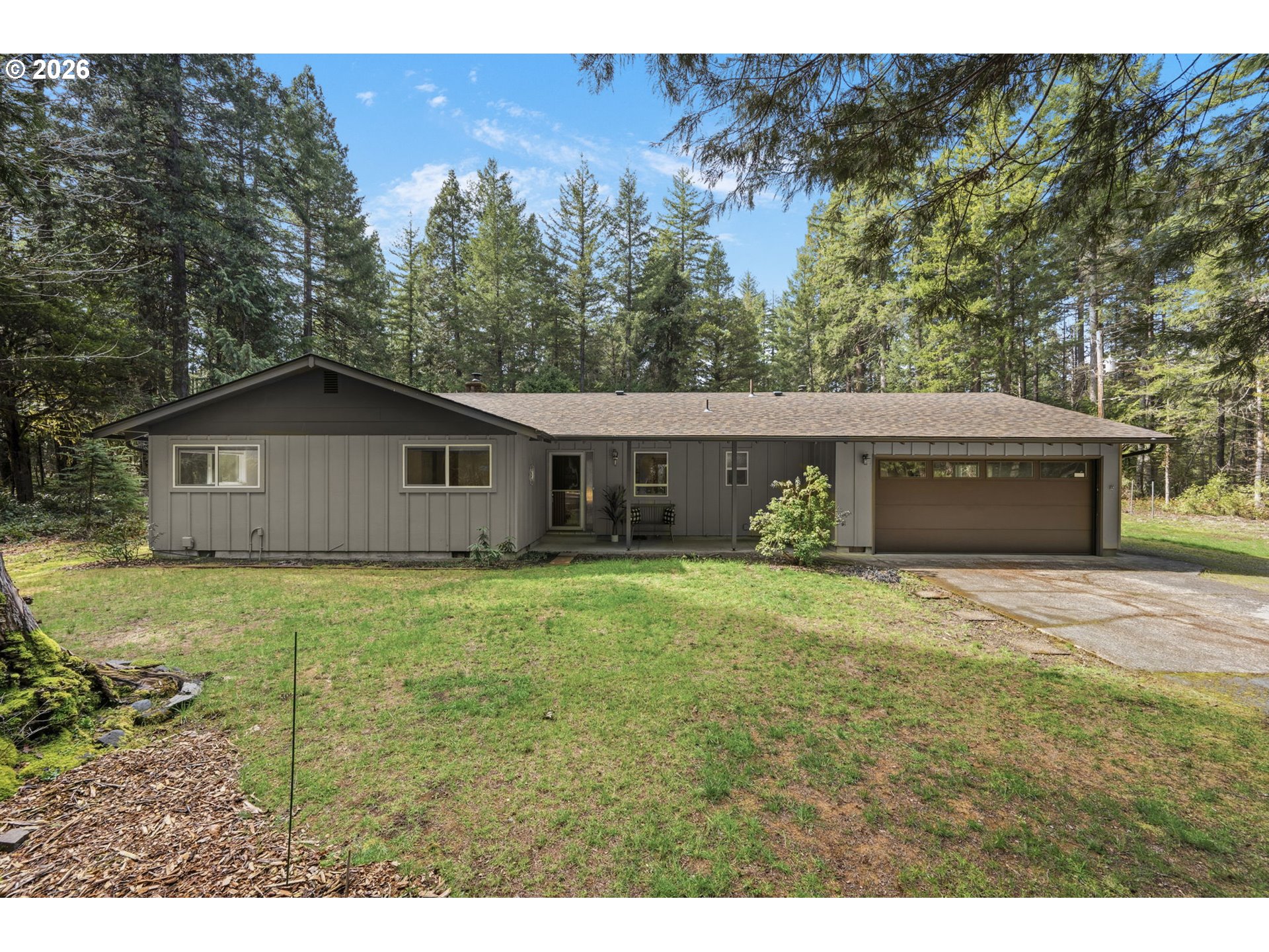 91638 Horse Creek Rd Property Photo 1