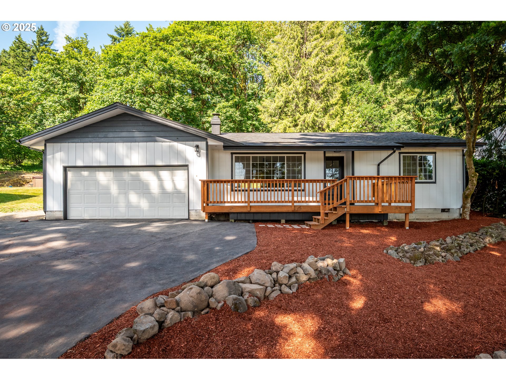 3212 Pacific Way Property Photo 2