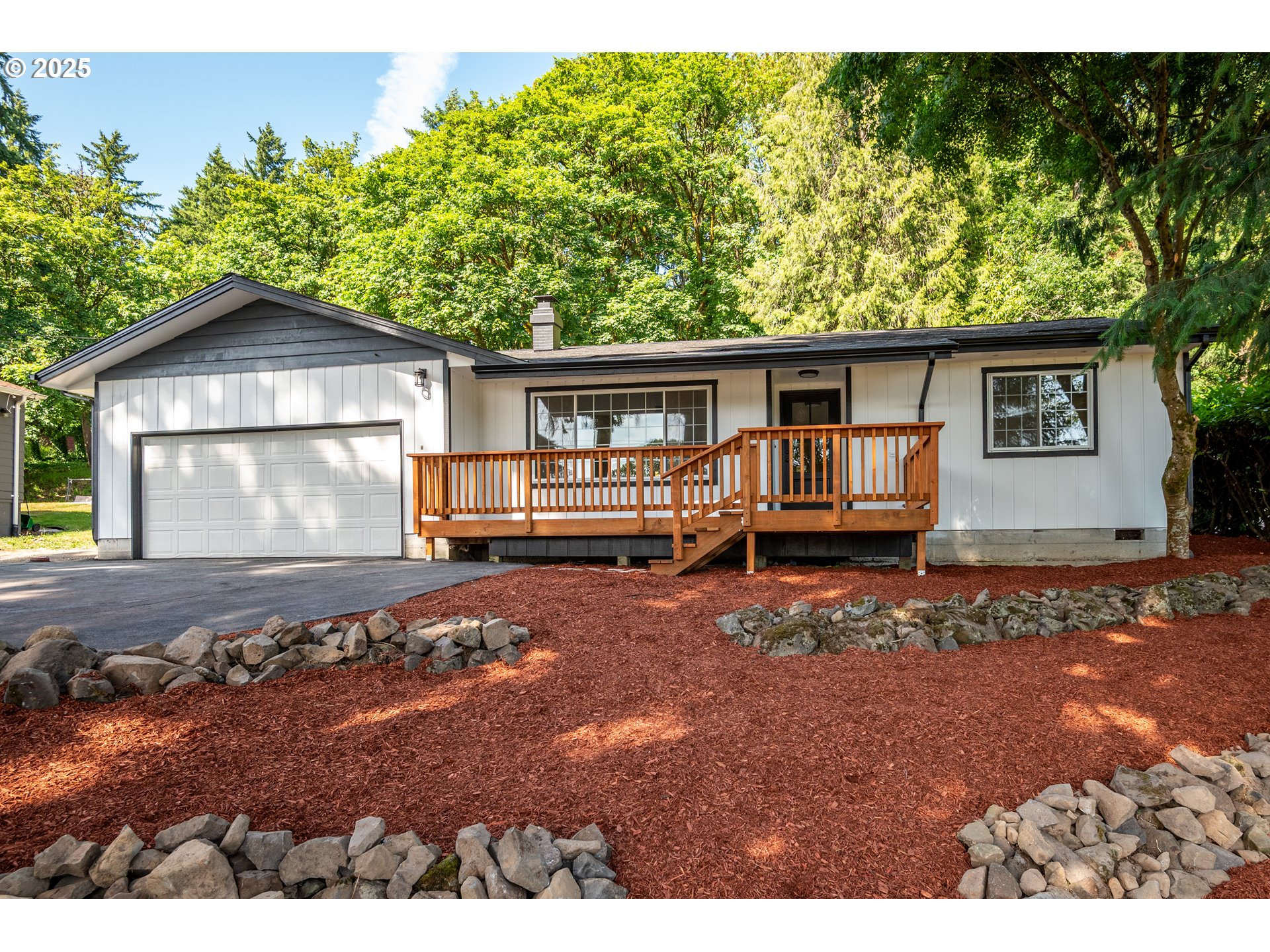 3212 Pacific Way Property Photo 3