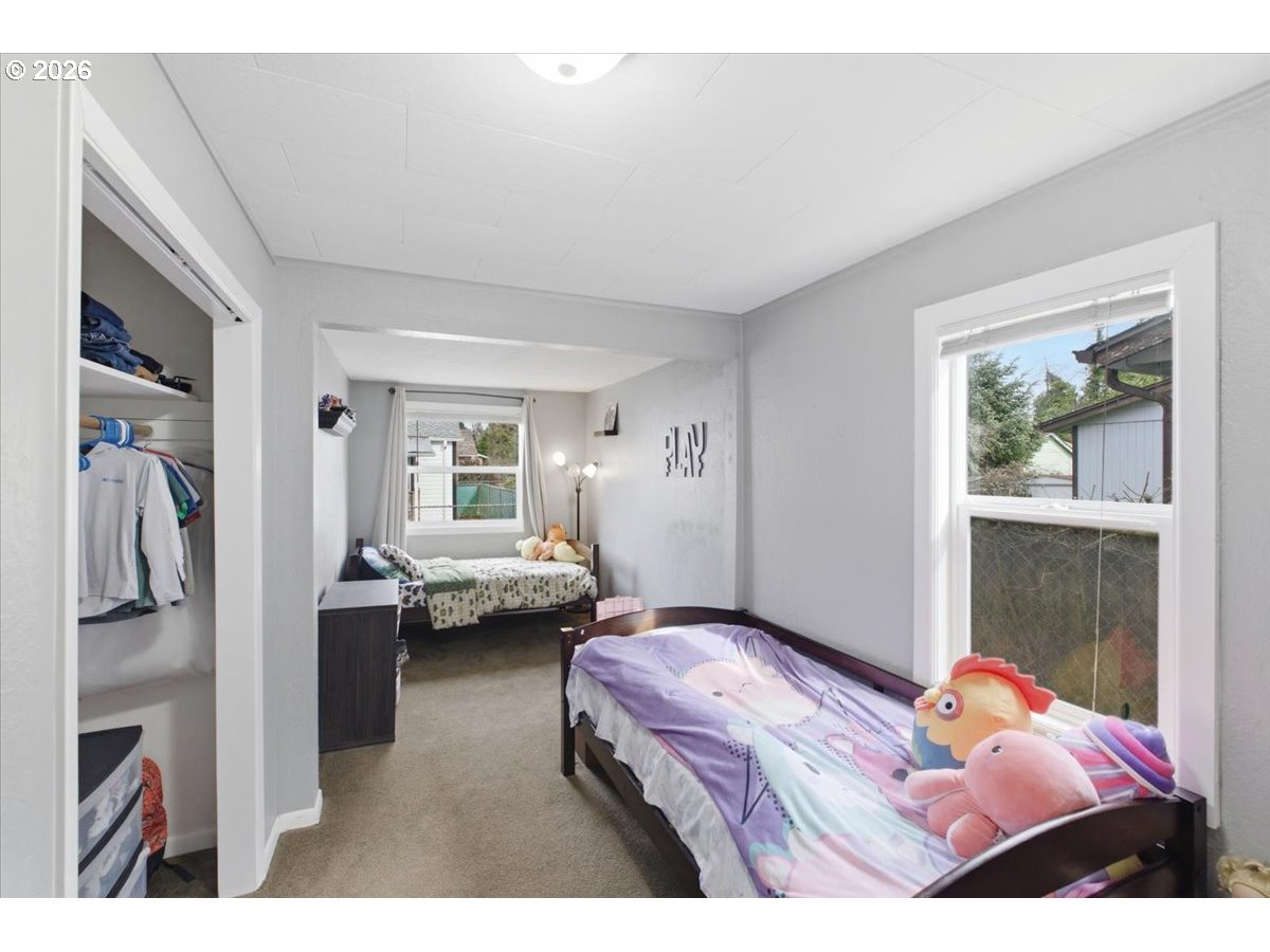2355 Hyde St Property Photo 20