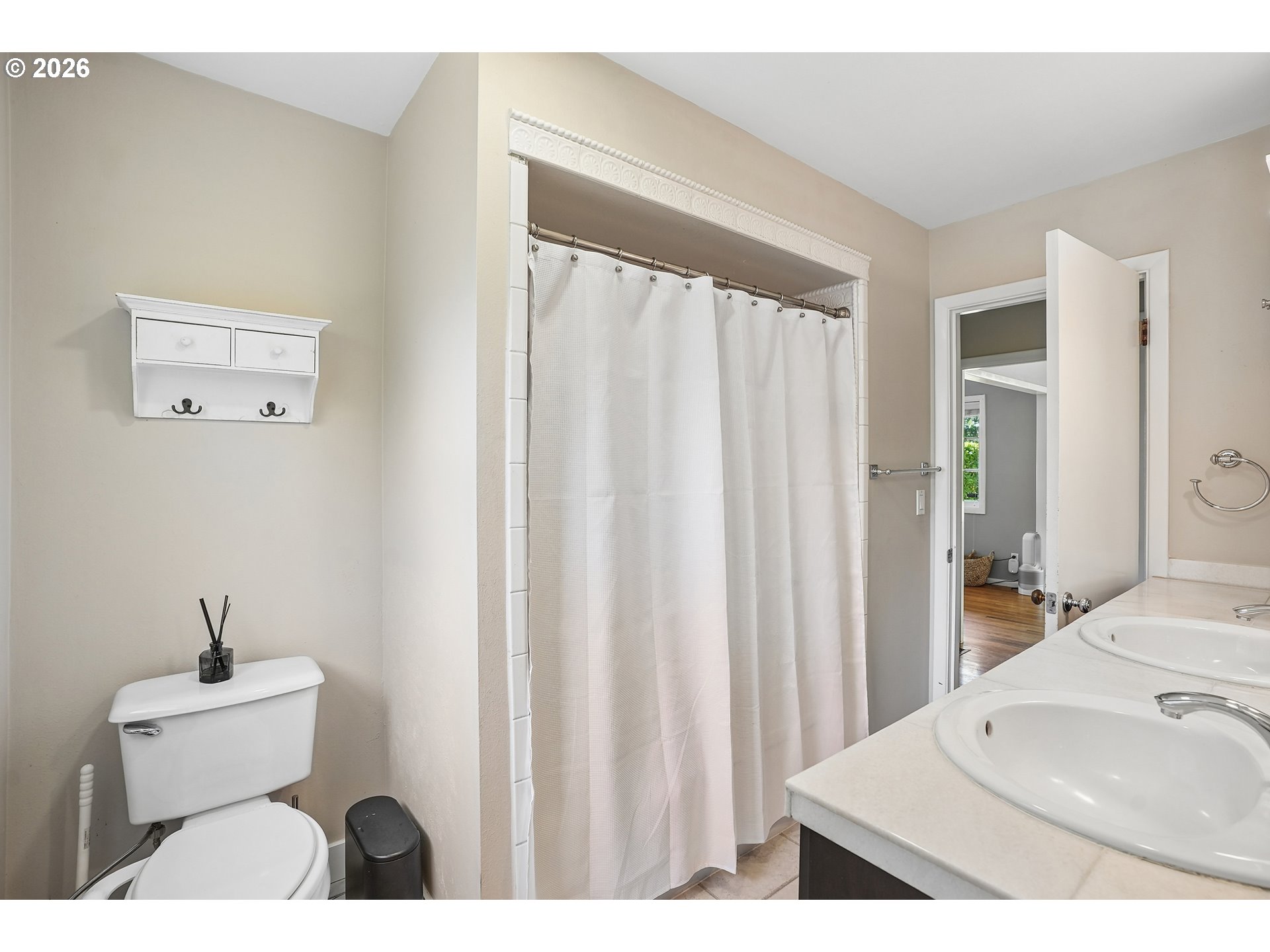 1032 Laurel St Property Photo 31