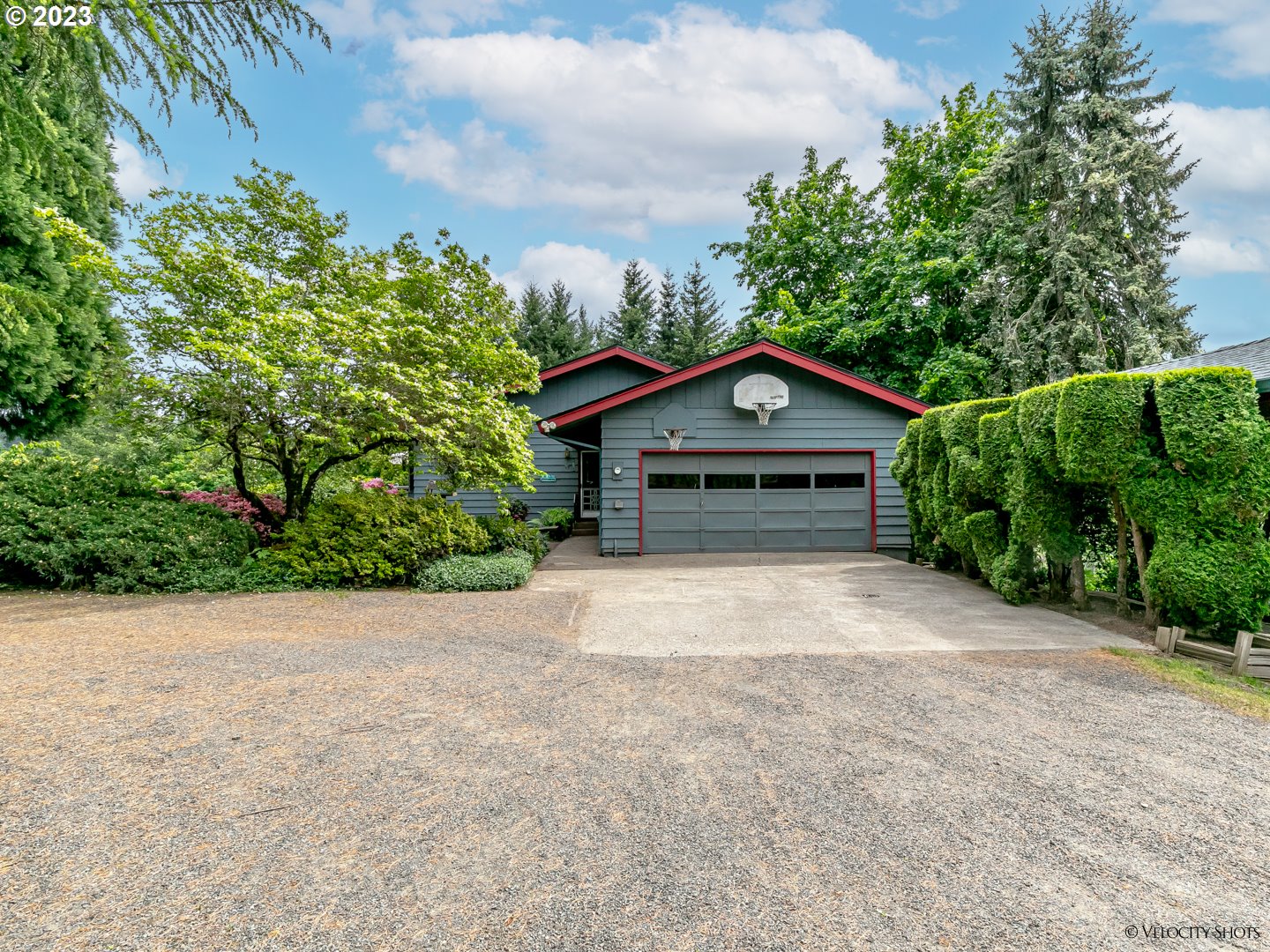 35170 Se Highway 211 Property Photo 2