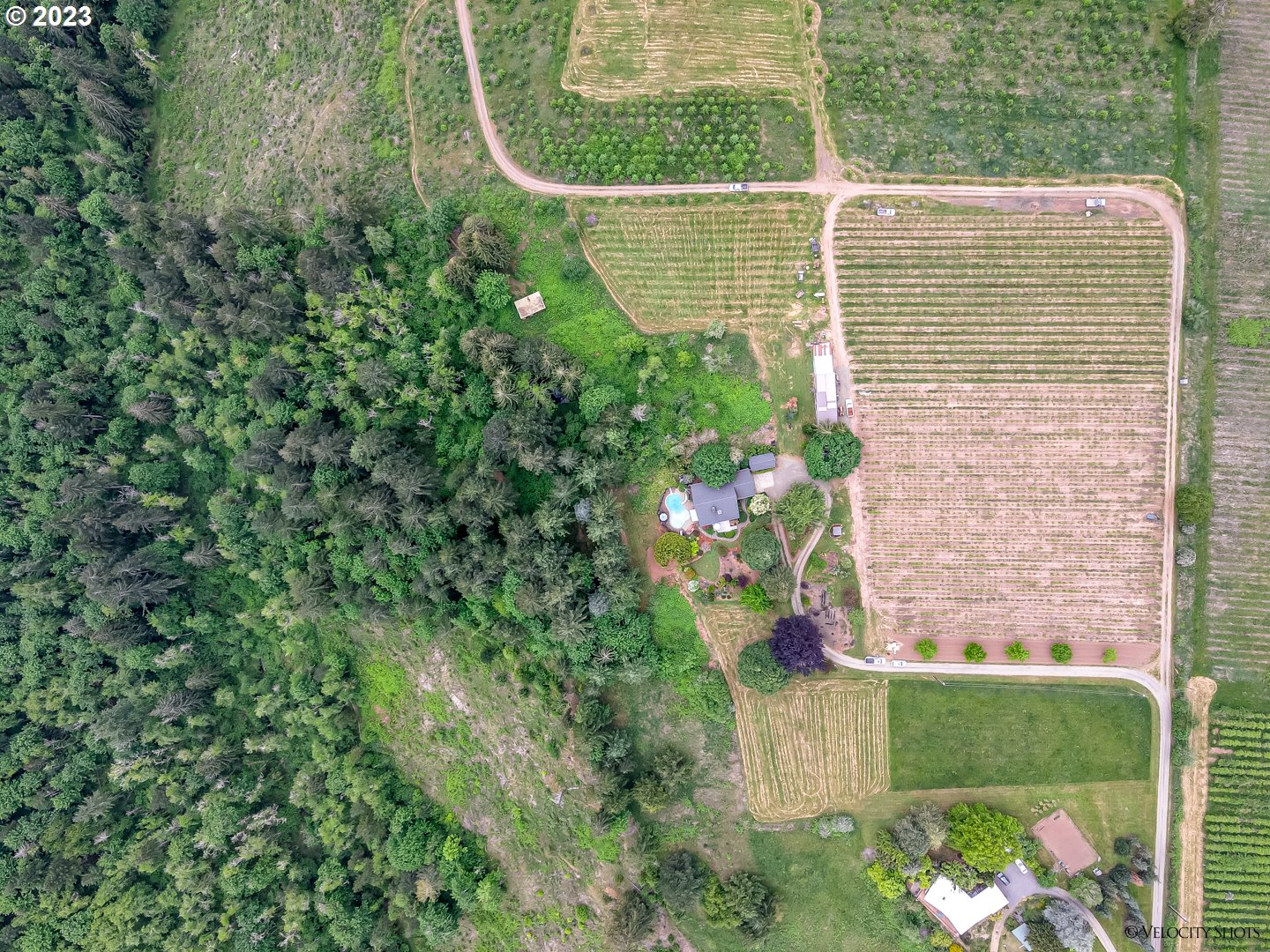 35170 Se Highway 211 Property Photo 45